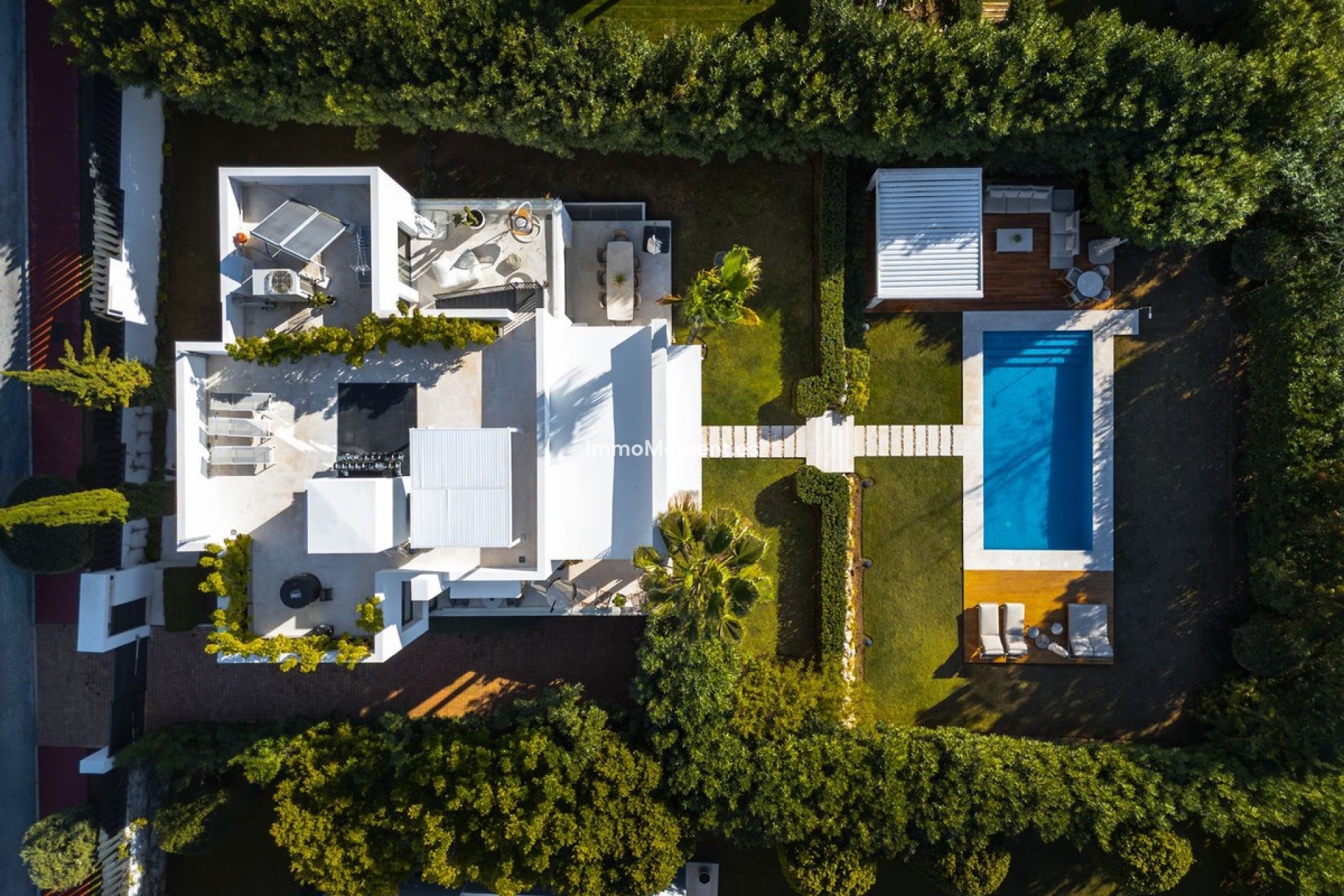 Resale - Detached villa - Marbella - Nueva Andalucía
