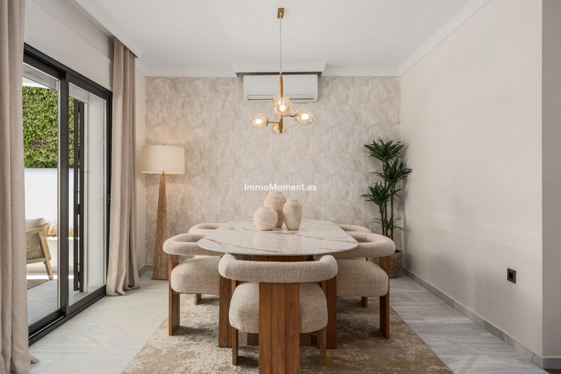 Resale - Detached villa - Marbella - Nueva Andalucía