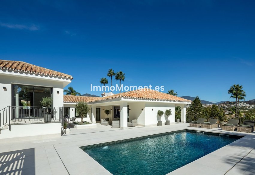 Resale - Detached villa - Marbella - Nueva Andalucía