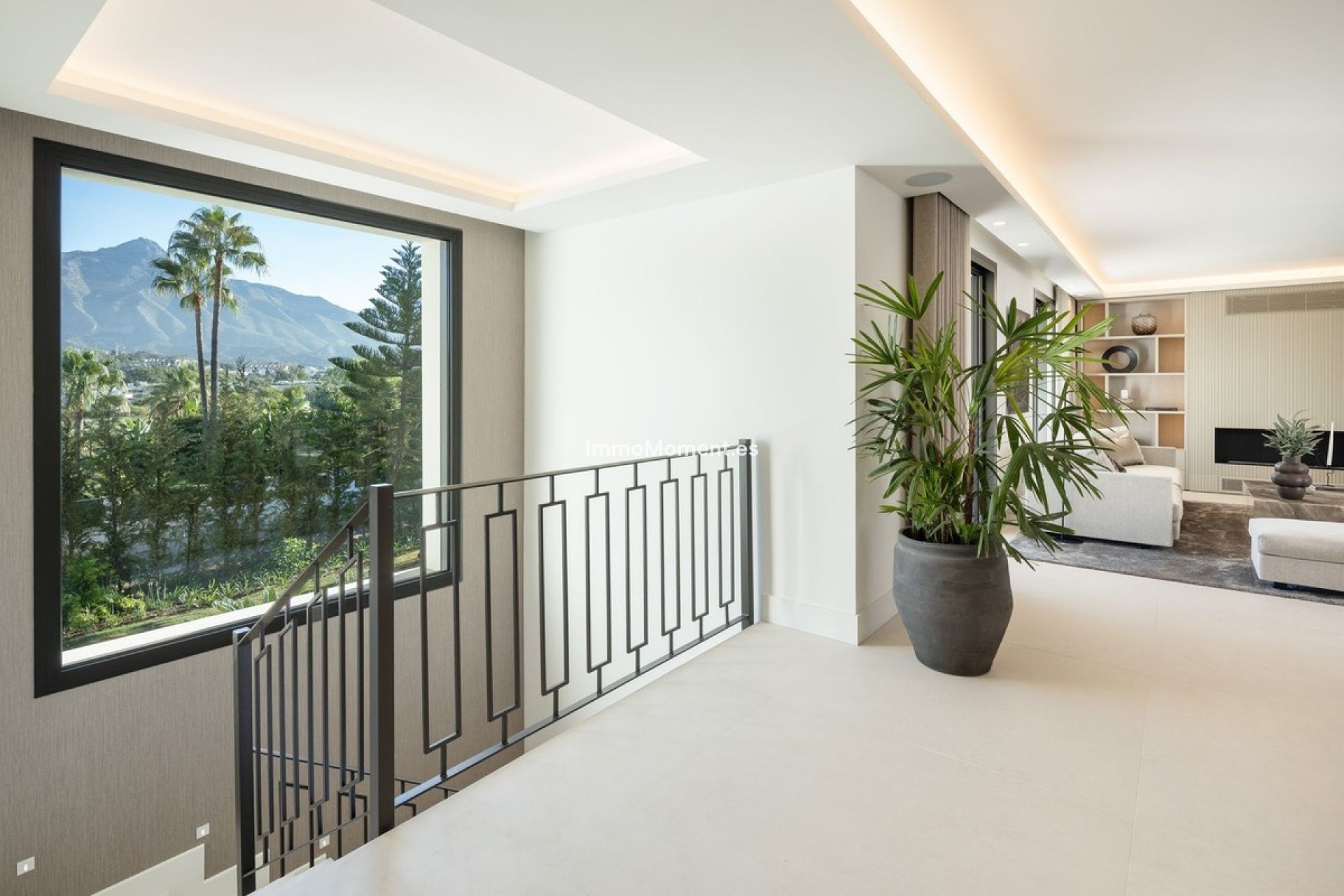 Resale - Detached villa - Marbella - Nueva Andalucía