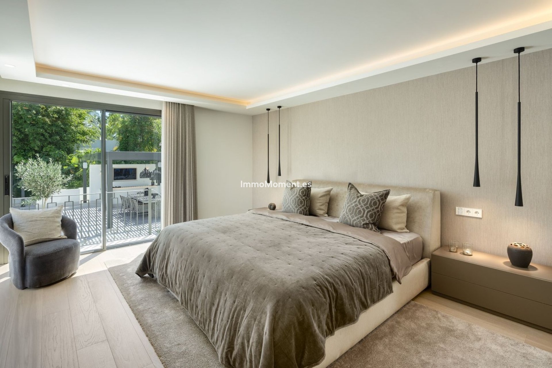 Resale - Detached villa - Marbella - Nueva Andalucía