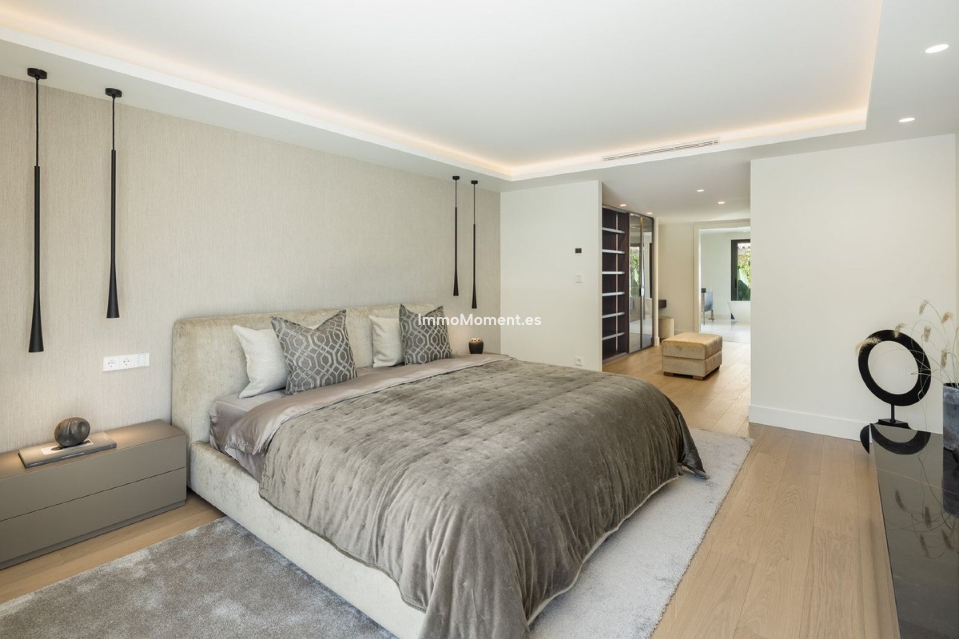 Resale - Detached villa - Marbella - Nueva Andalucía