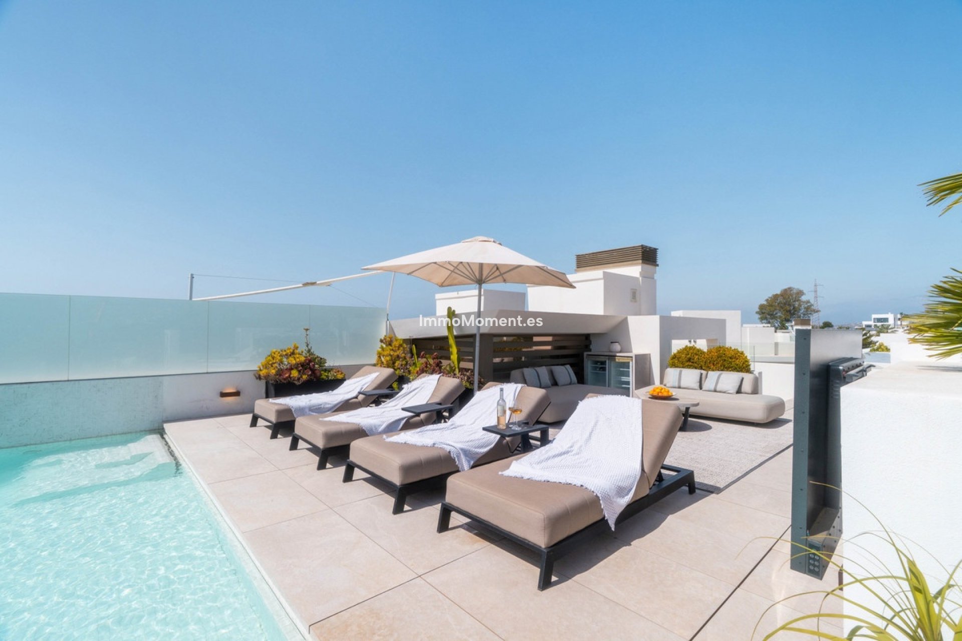 Resale - Detached villa - Marbella - Nueva Andalucía
