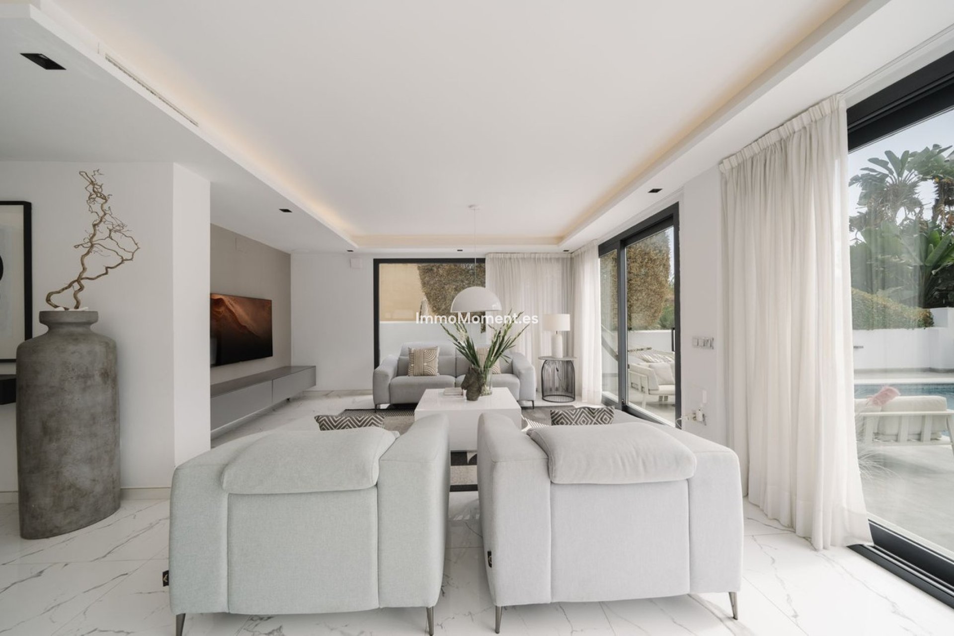 Resale - Detached villa - Marbella - Nueva Andalucía