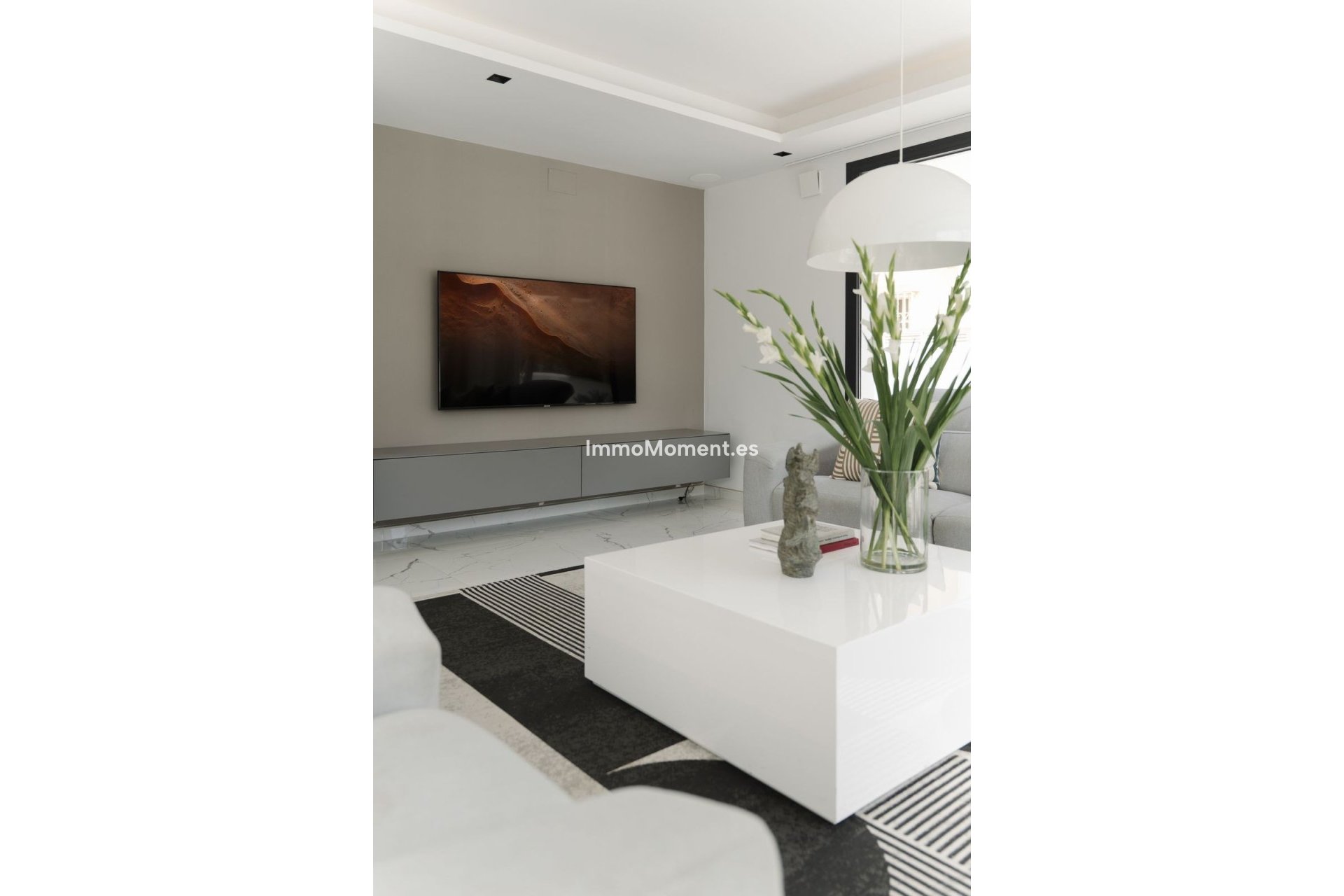 Resale - Detached villa - Marbella - Nueva Andalucía