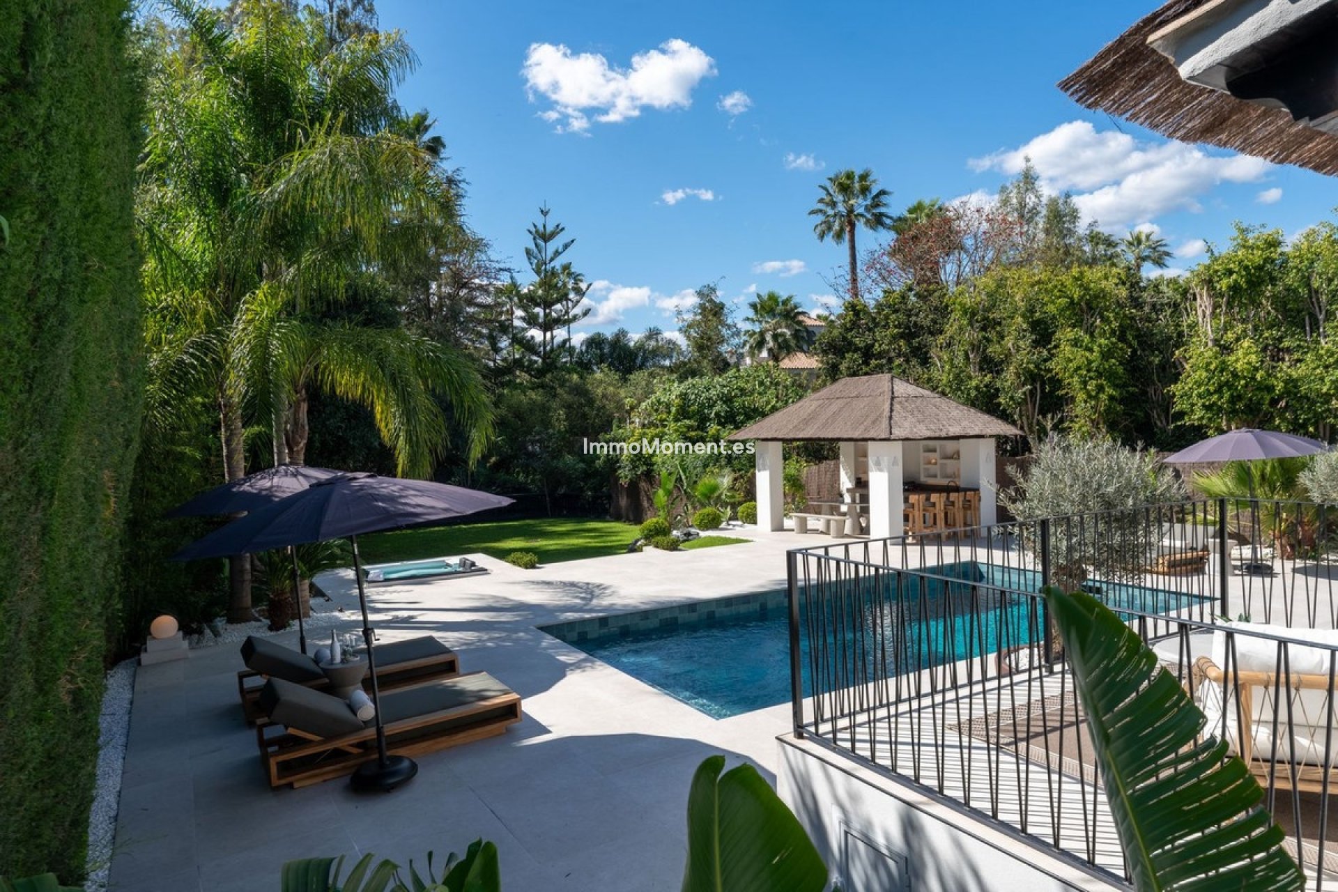 Resale - Detached villa - Marbella - Nueva Andalucía