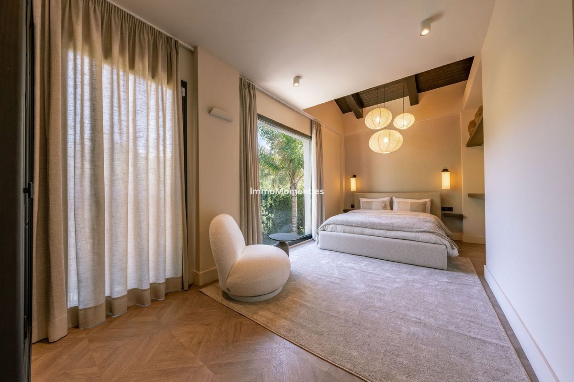 Resale - Detached villa - Marbella - Nueva Andalucía
