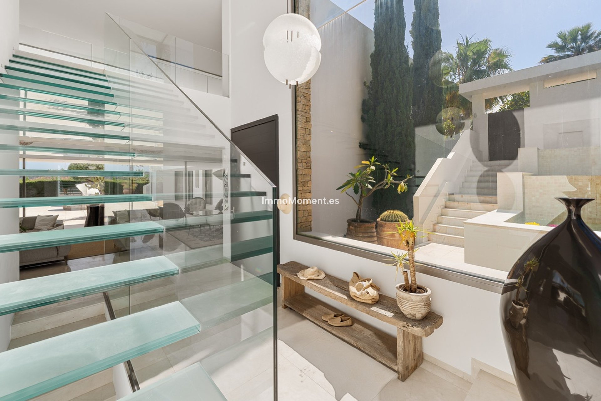 Resale - Detached villa - Marbella - Nueva Andalucía