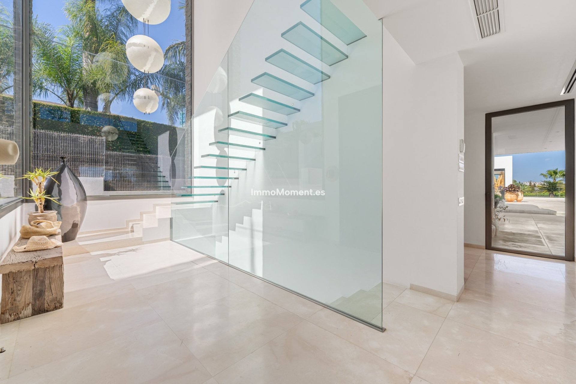 Resale - Detached villa - Marbella - Nueva Andalucía
