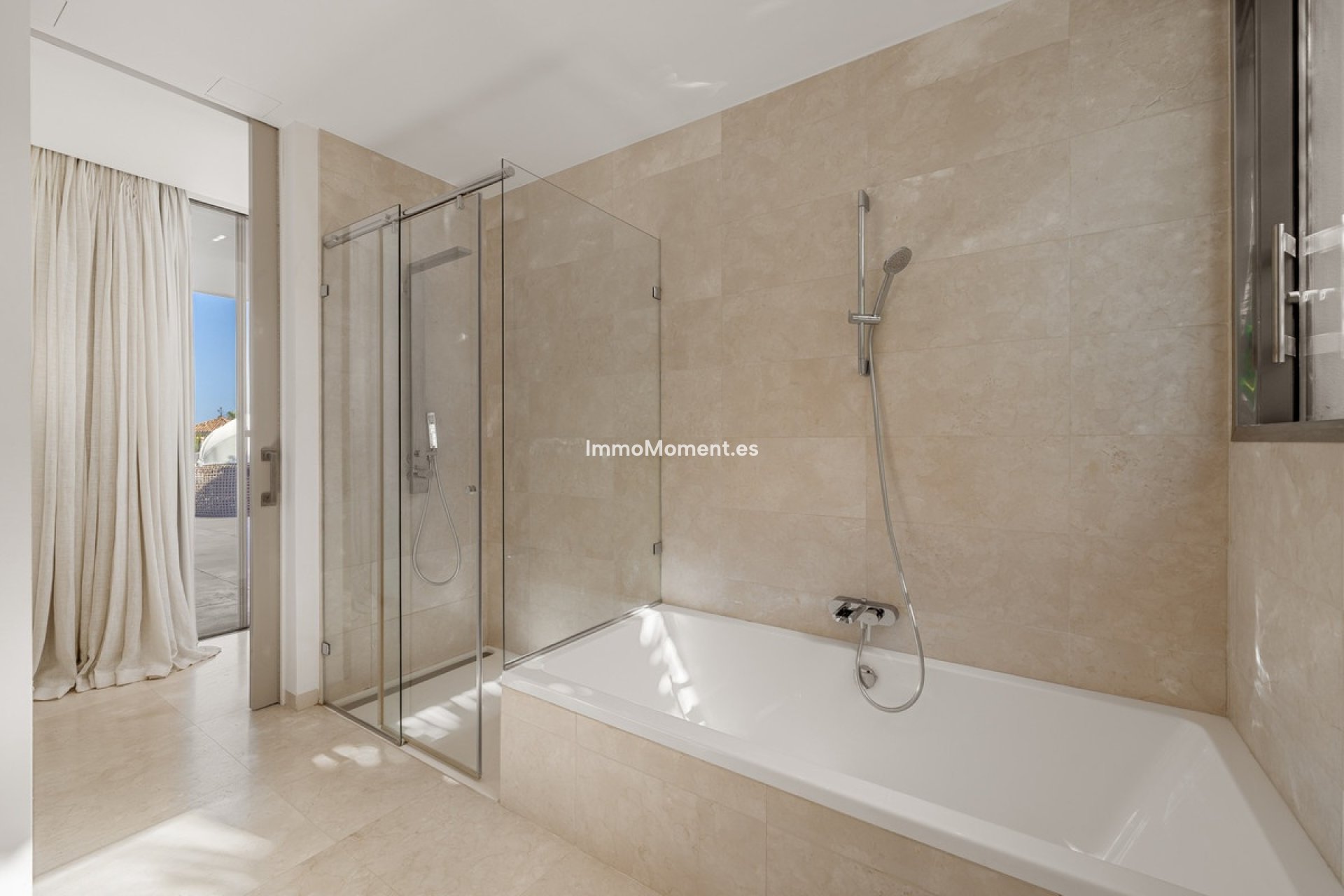 Resale - Detached villa - Marbella - Nueva Andalucía