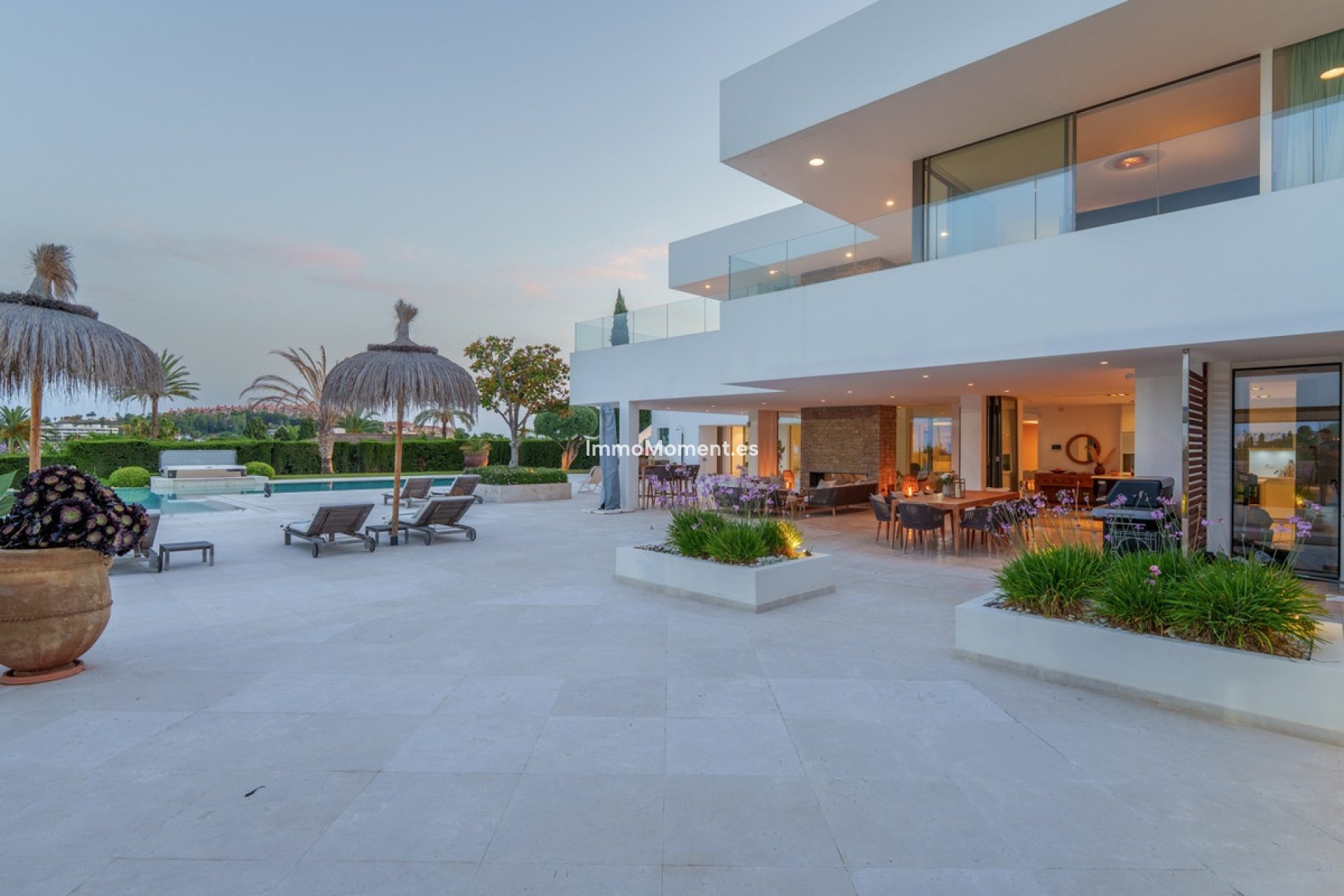 Resale - Detached villa - Marbella - Nueva Andalucía