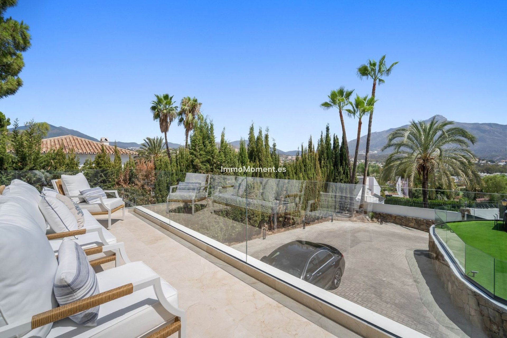 Resale - Detached villa - Marbella - Nueva Andalucía
