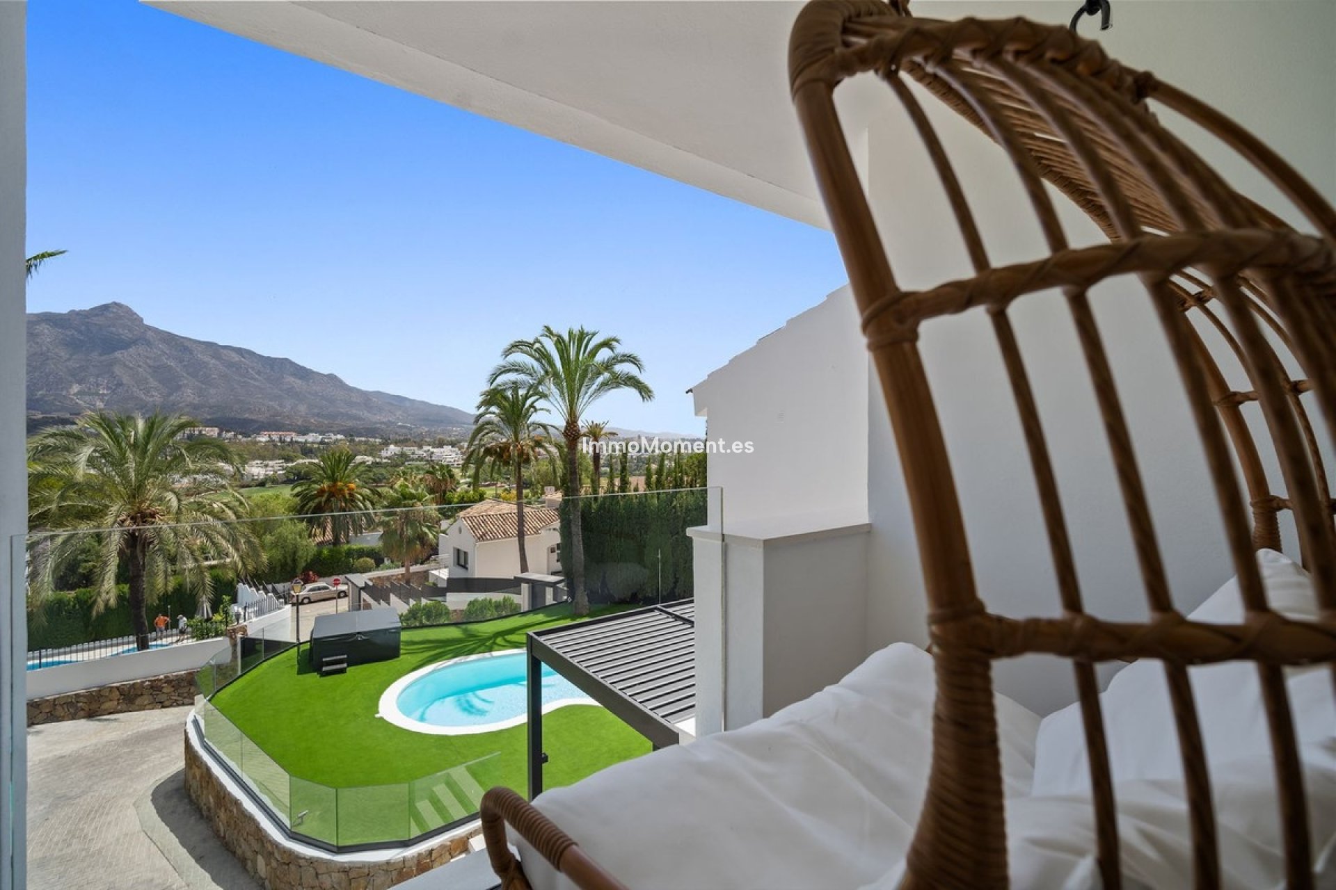 Resale - Detached villa - Marbella - Nueva Andalucía