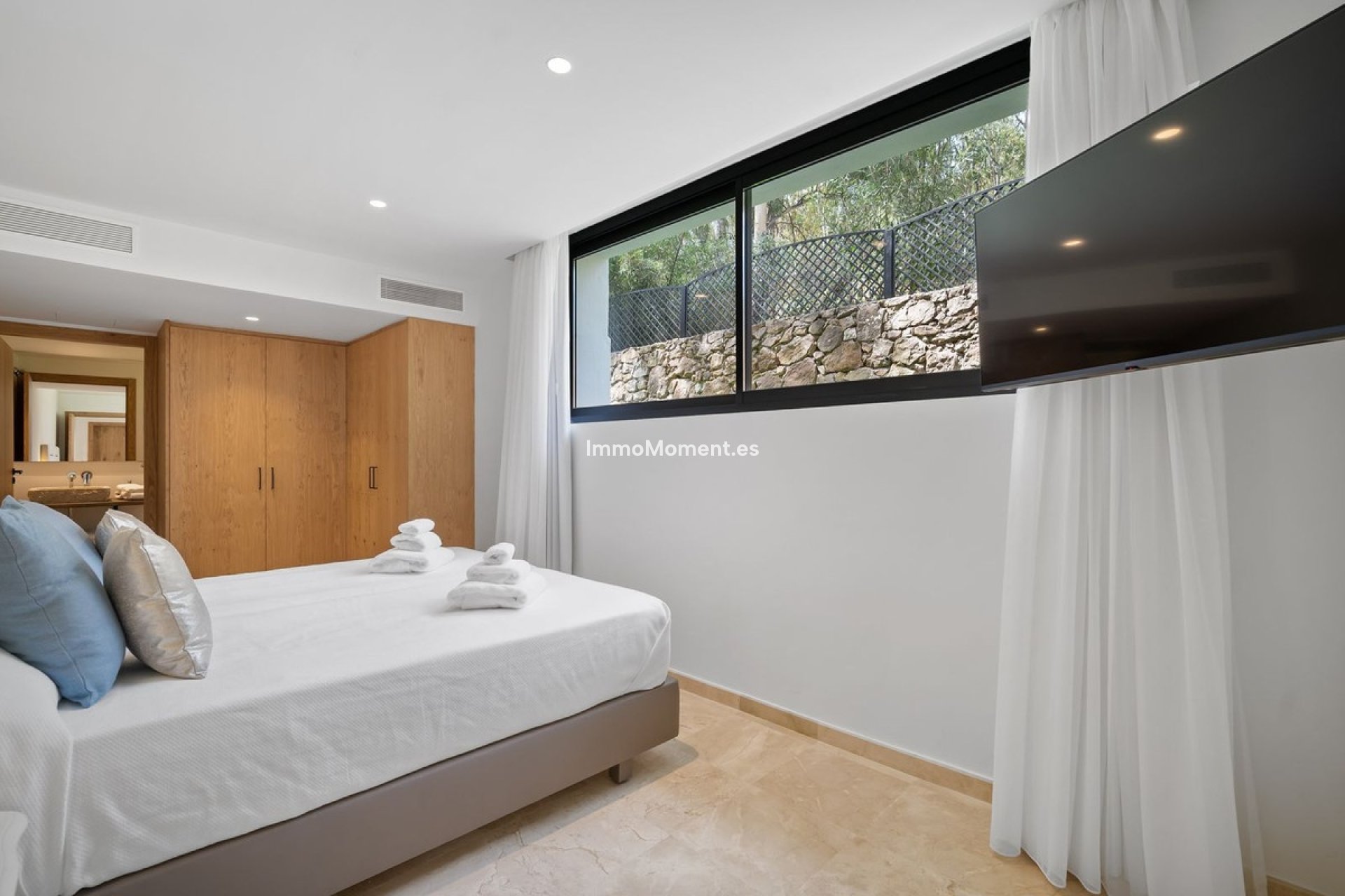 Resale - Detached villa - Marbella - Nueva Andalucía