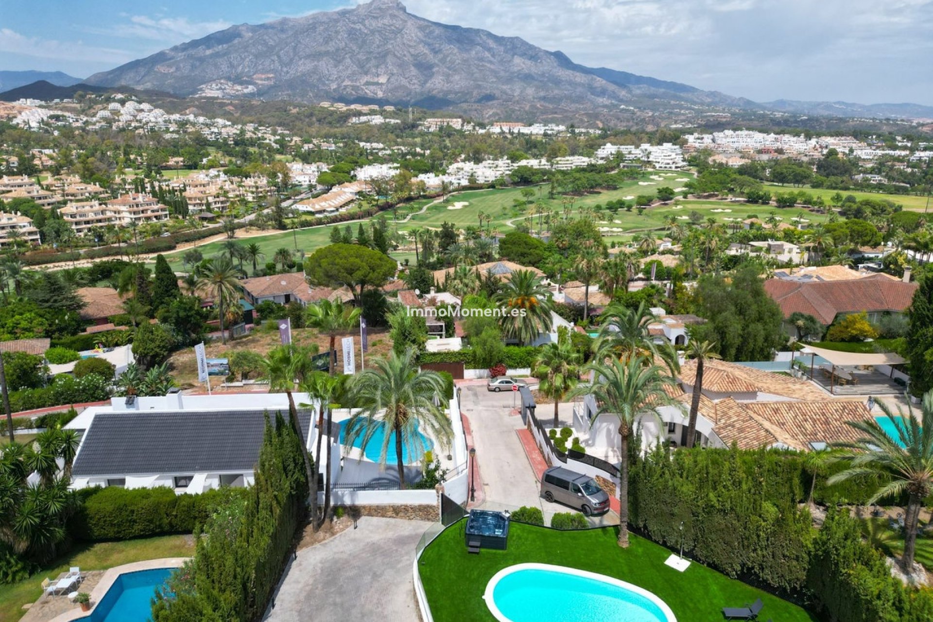 Resale - Detached villa - Marbella - Nueva Andalucía