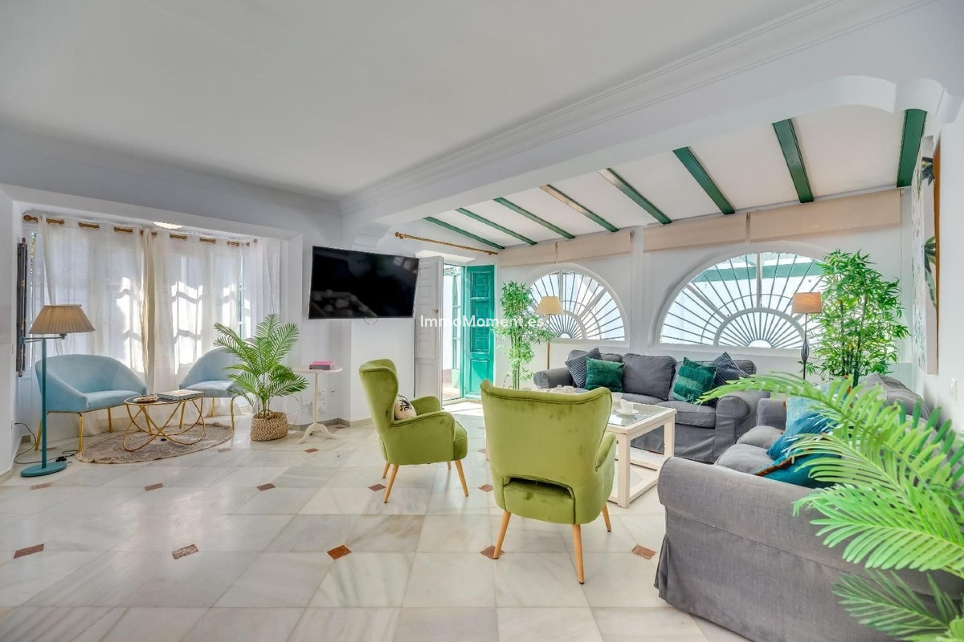 Resale - Detached villa - Marbella - Nueva Andalucía