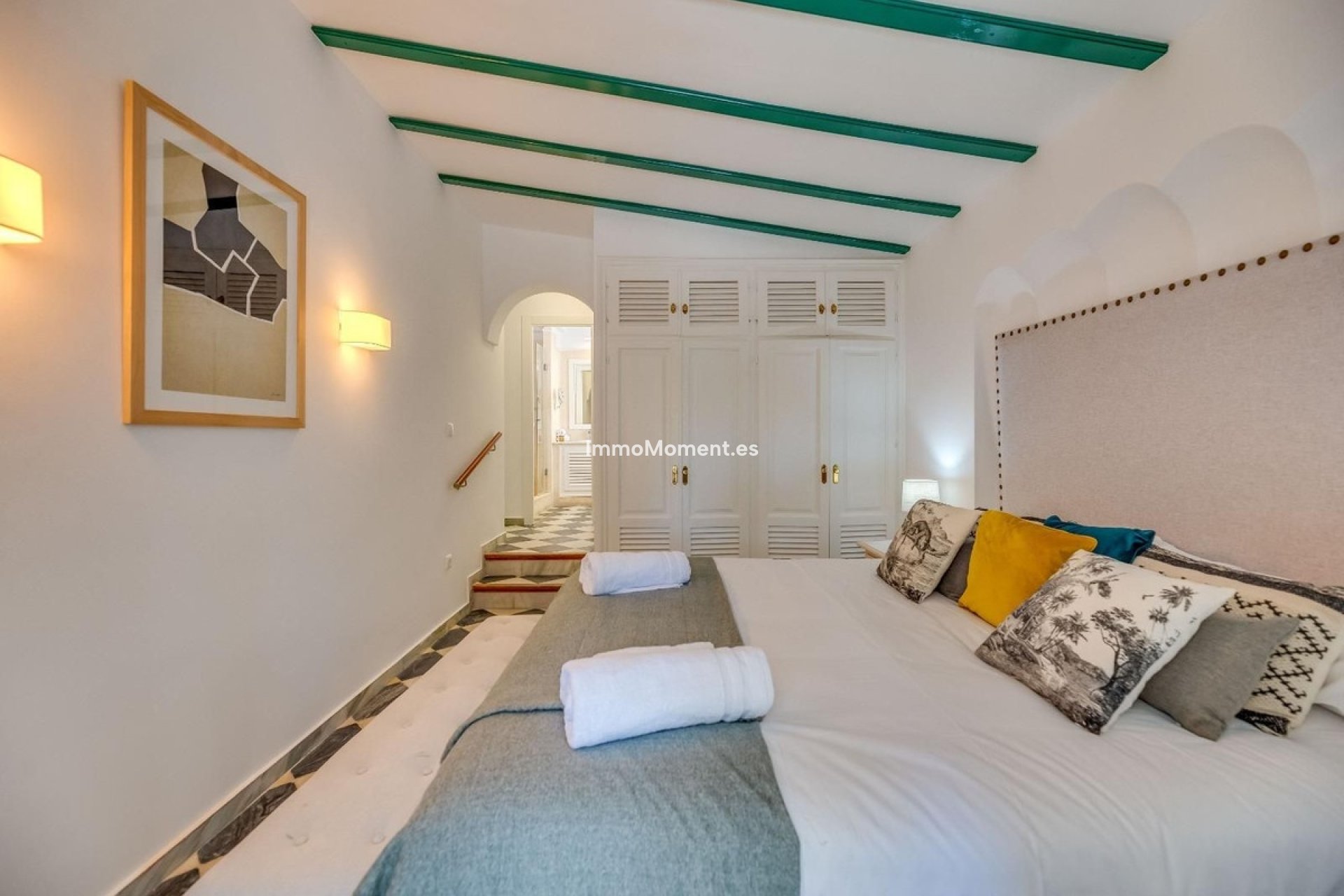 Resale - Detached villa - Marbella - Nueva Andalucía