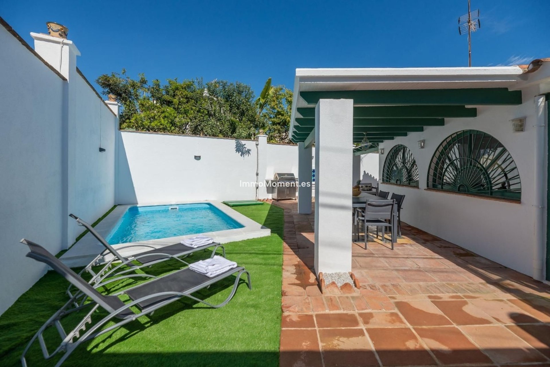 Resale - Detached villa - Marbella - Nueva Andalucía