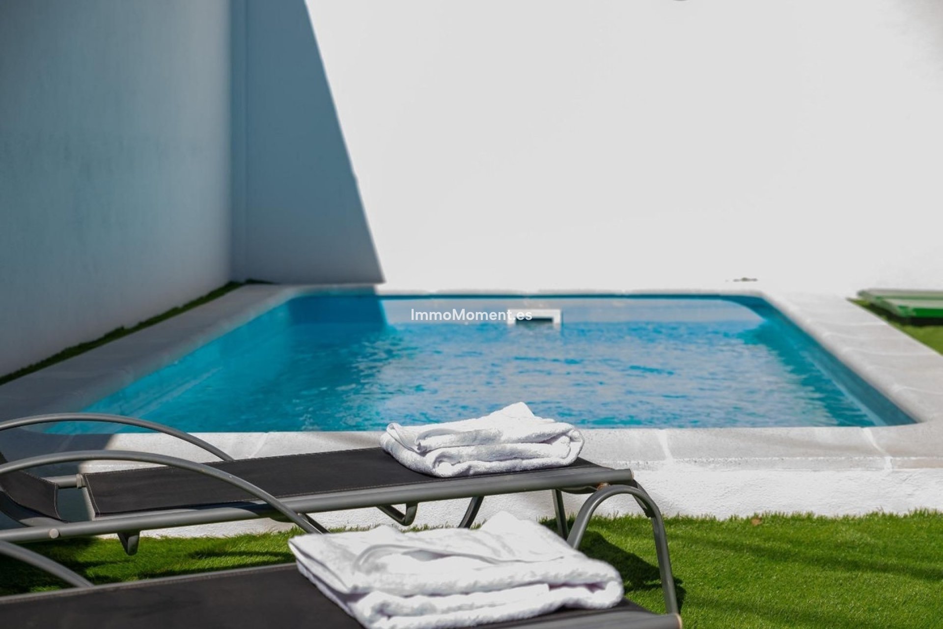 Resale - Detached villa - Marbella - Nueva Andalucía