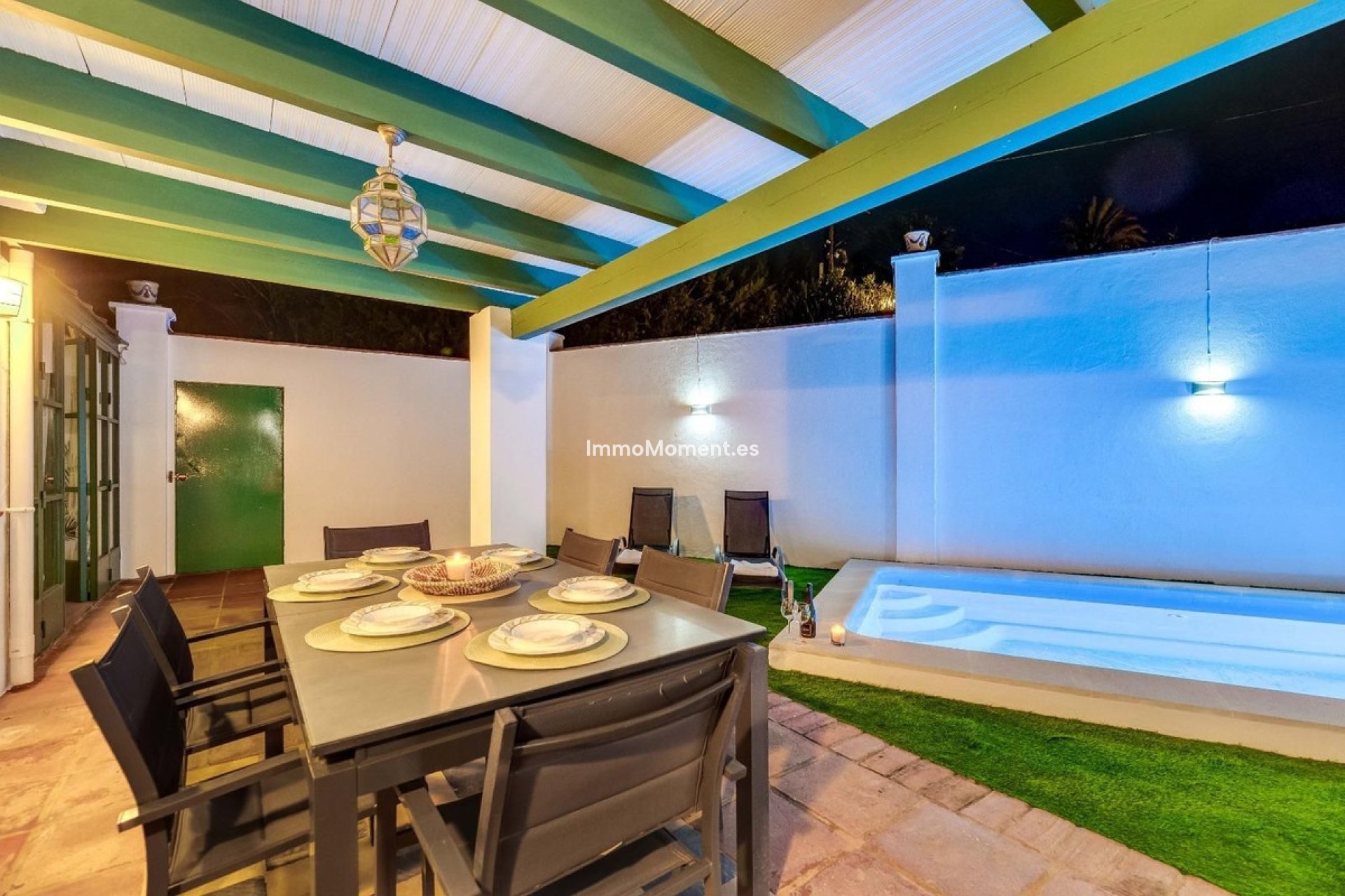 Resale - Detached villa - Marbella - Nueva Andalucía