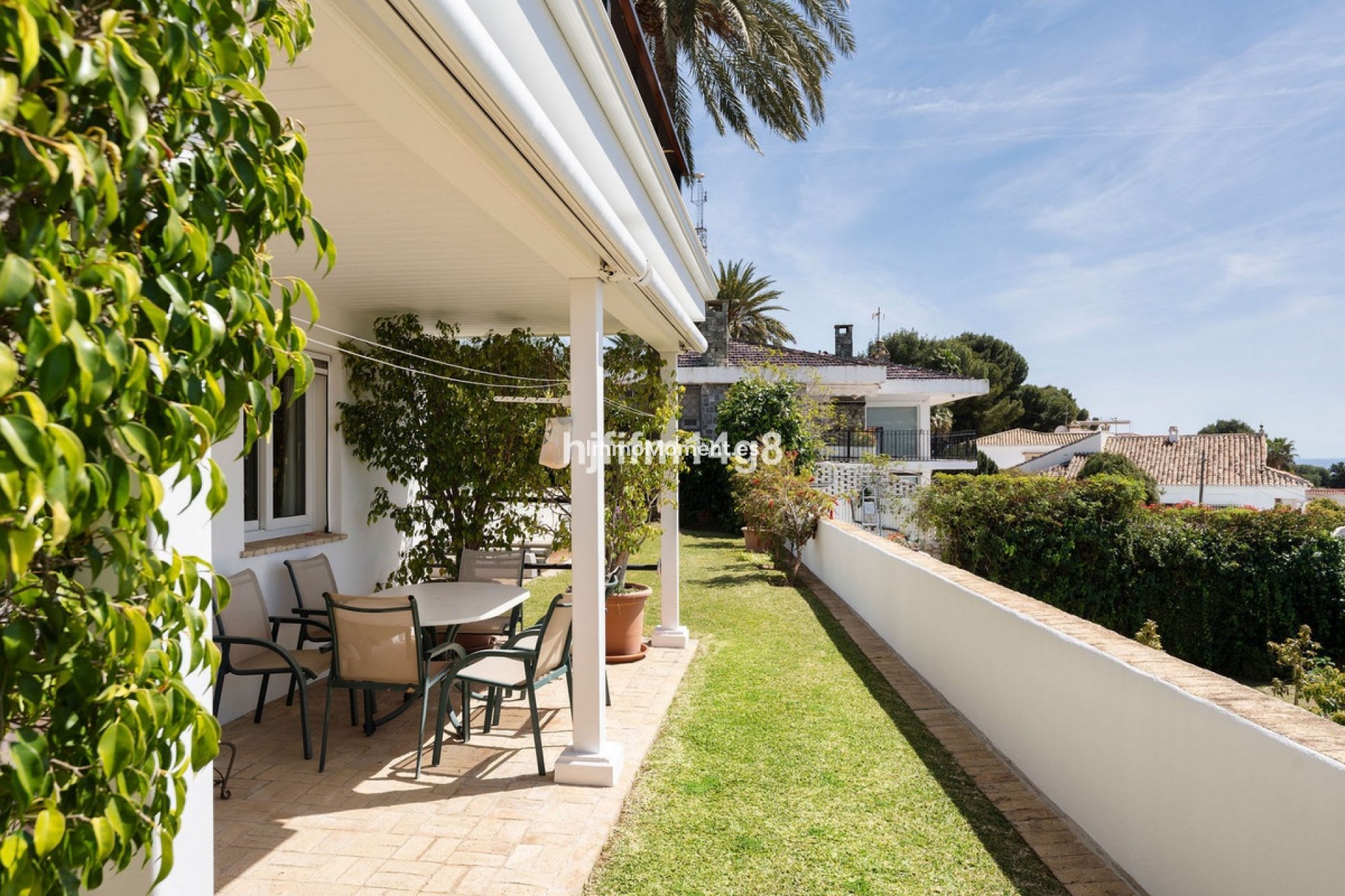 Resale - Detached villa - Marbella - Nueva Andalucía