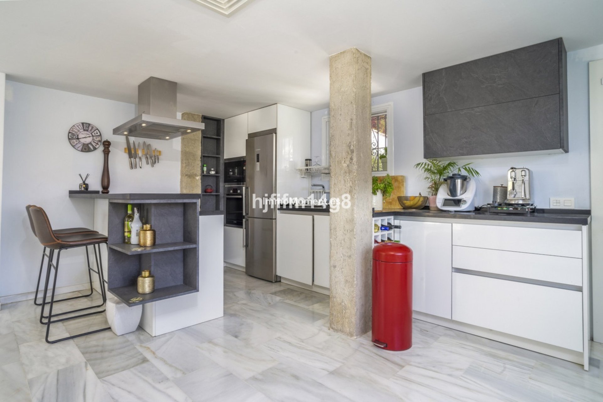 Resale - Detached villa - Marbella - Nueva Andalucía