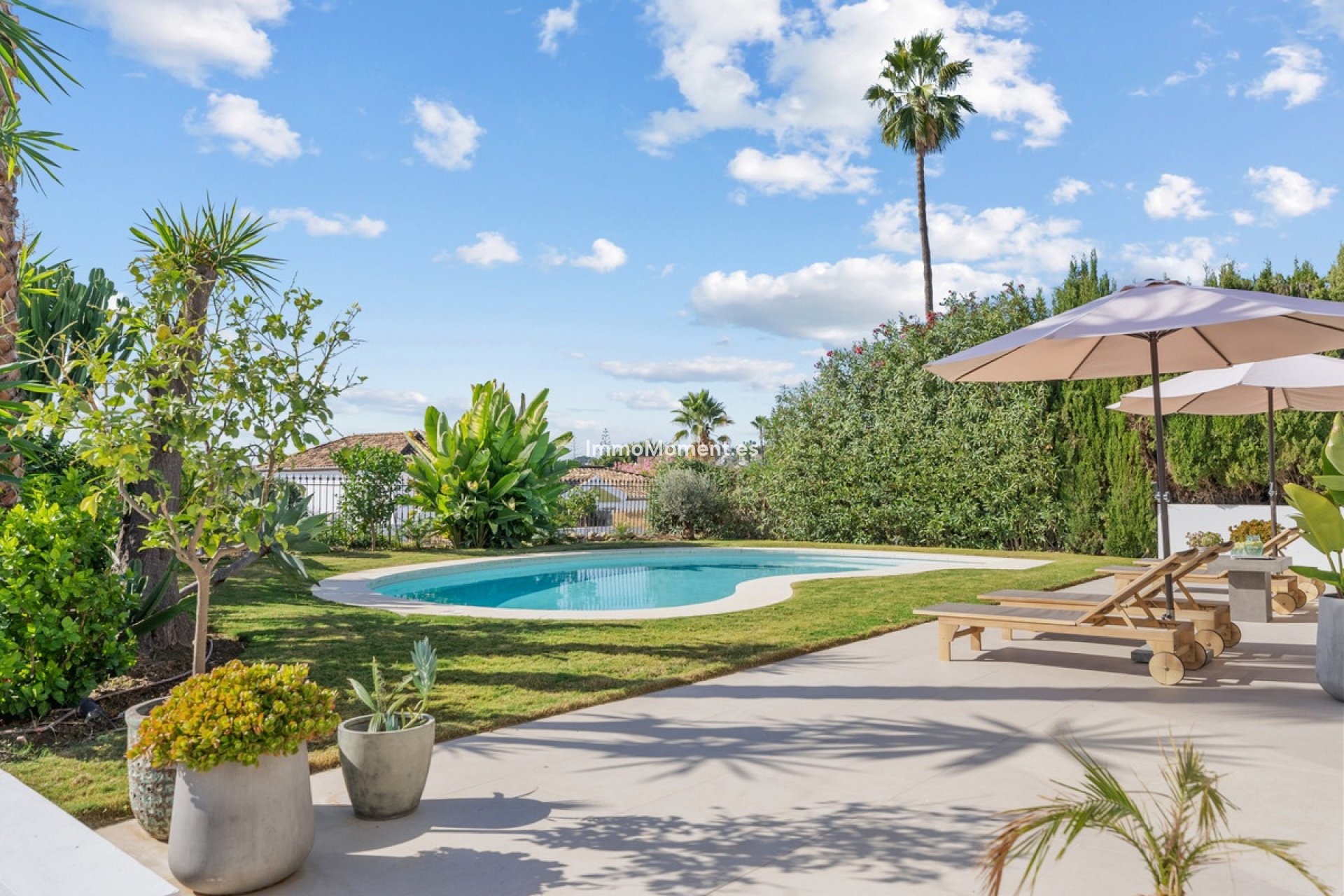 Resale - Detached villa - Marbella - Nueva Andalucía