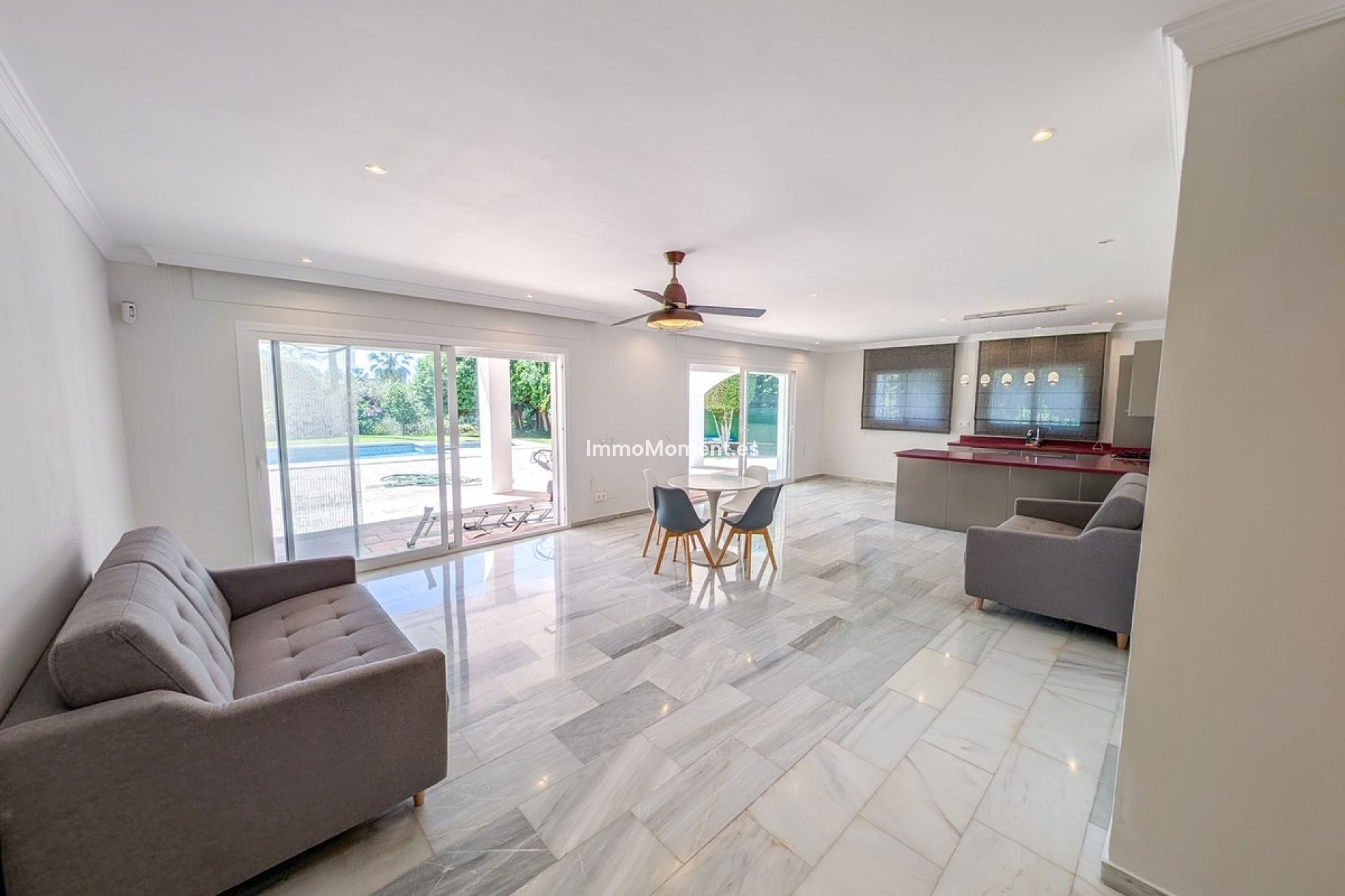Resale - Detached villa - Marbella - Nueva Andalucía