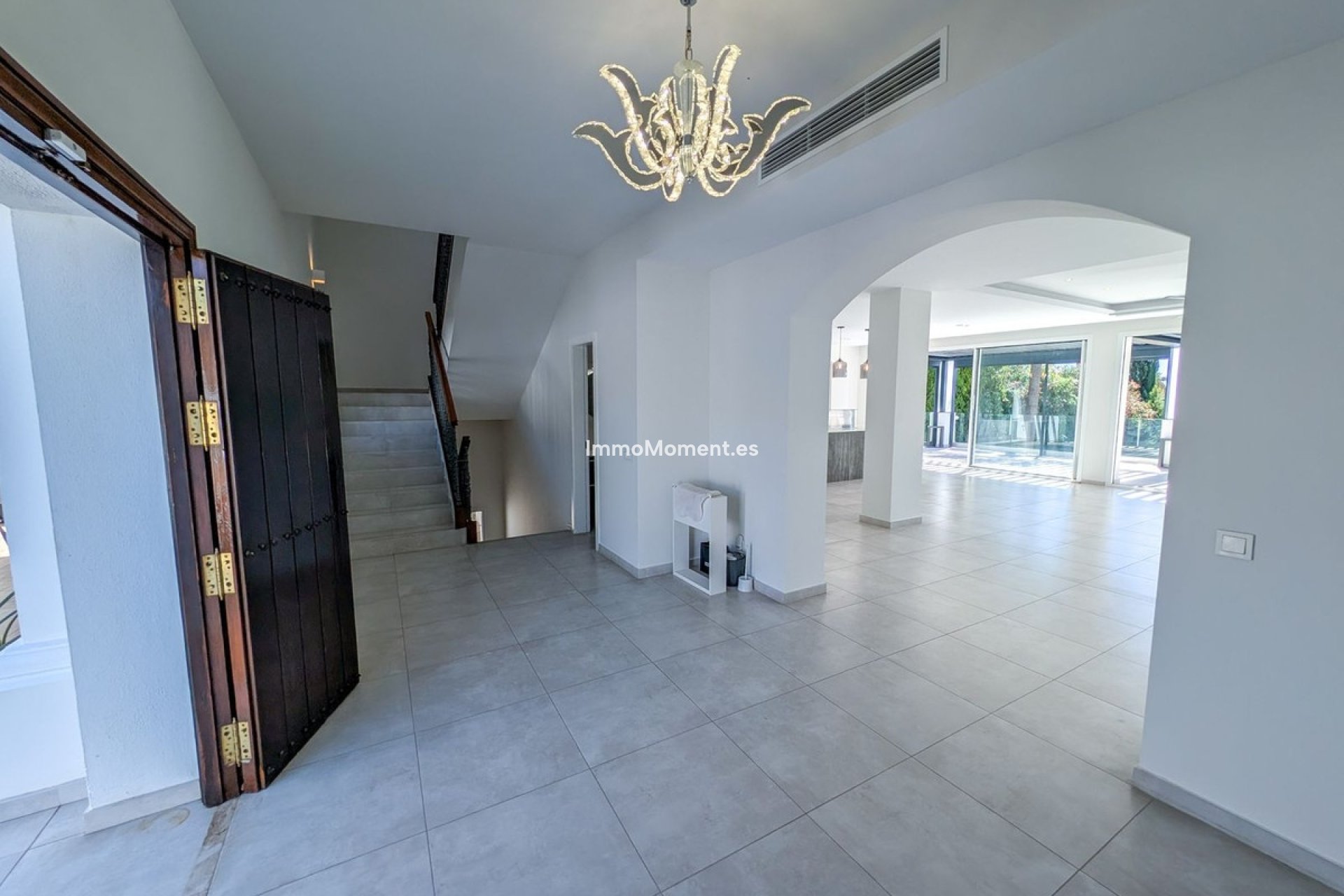 Resale - Detached villa - Marbella - Nueva Andalucía