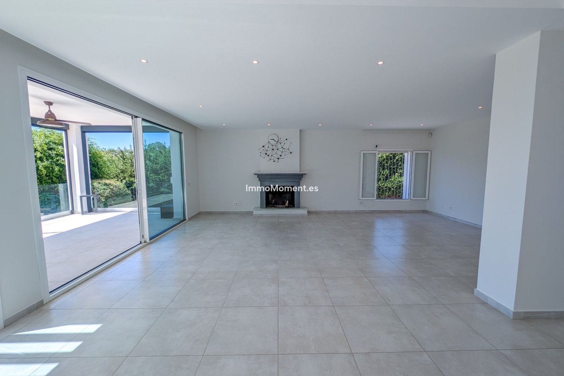 Resale - Detached villa - Marbella - Nueva Andalucía