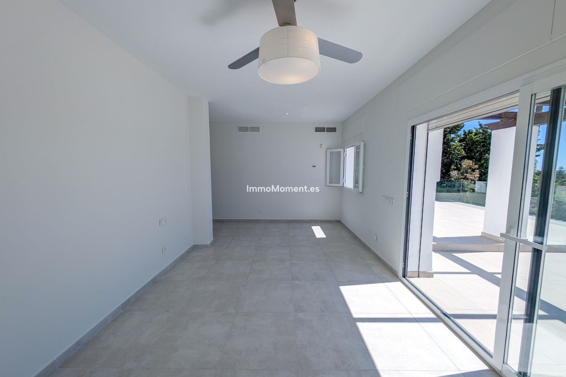 Resale - Detached villa - Marbella - Nueva Andalucía