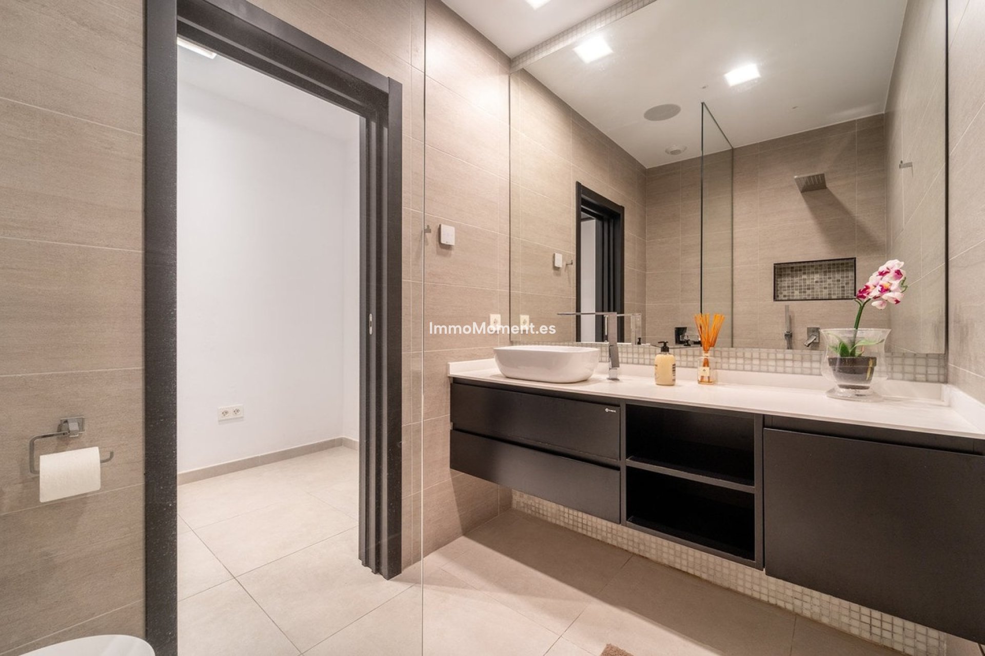Resale - Detached villa - Marbella - Nueva Andalucía