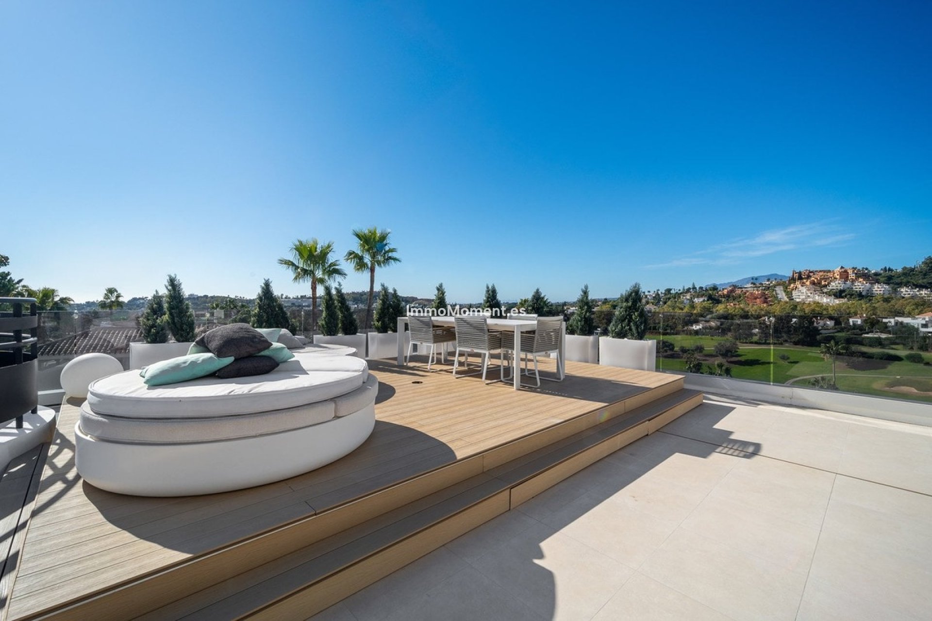 Resale - Detached villa - Marbella - Nueva Andalucía
