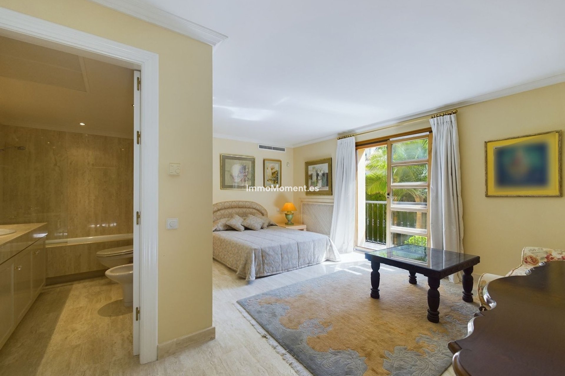 Resale - Detached villa - Marbella - Nueva Andalucía