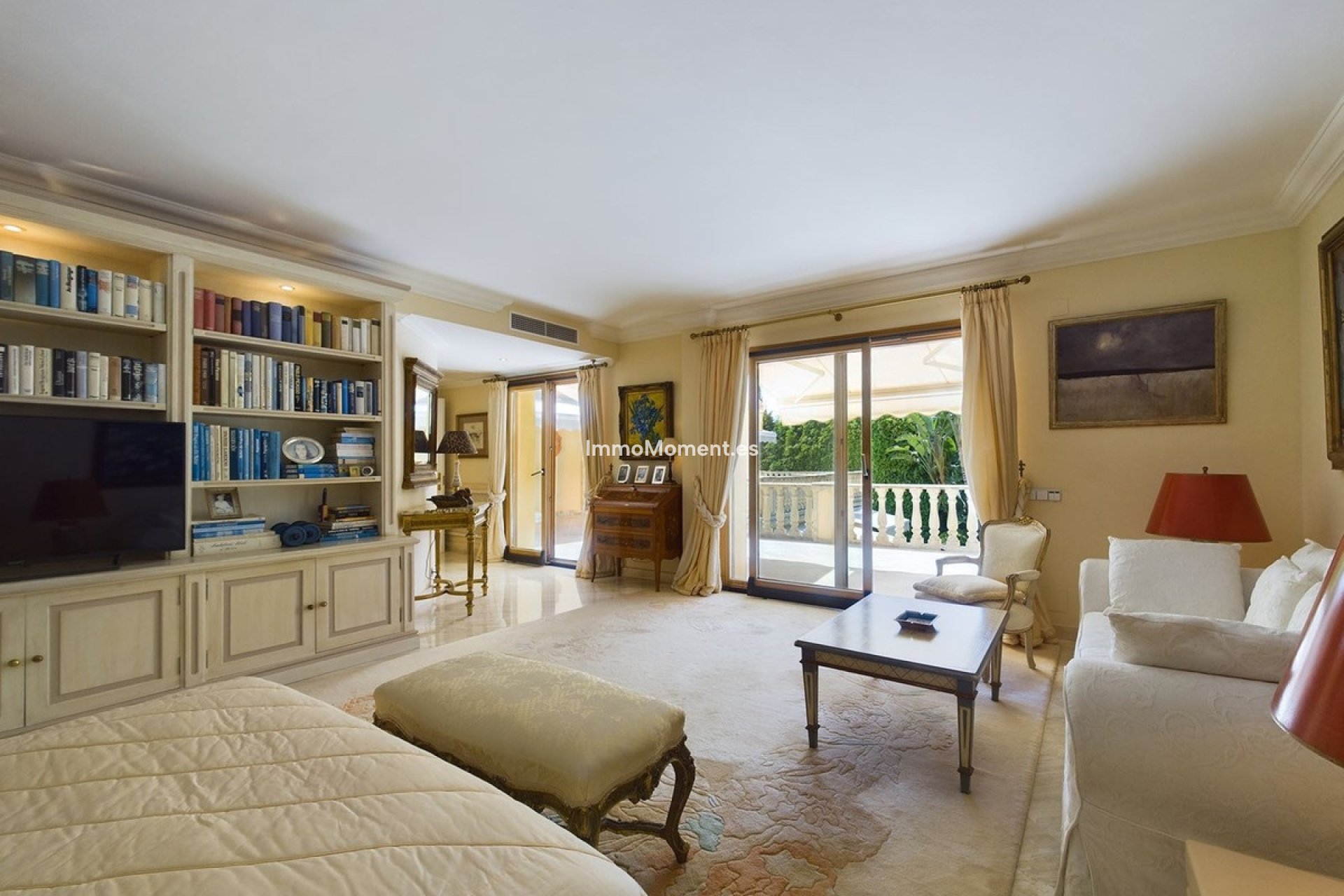 Resale - Detached villa - Marbella - Nueva Andalucía