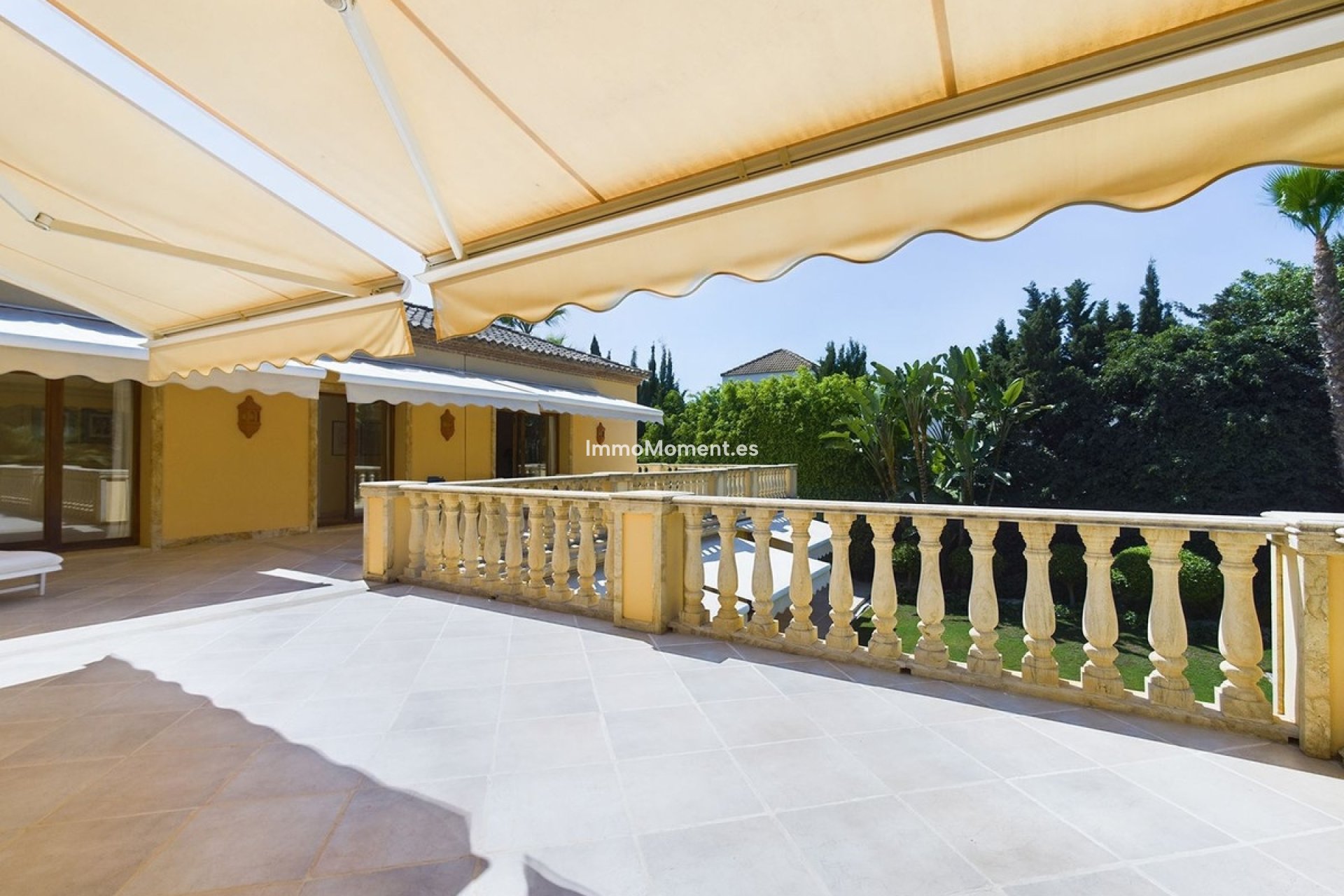 Resale - Detached villa - Marbella - Nueva Andalucía