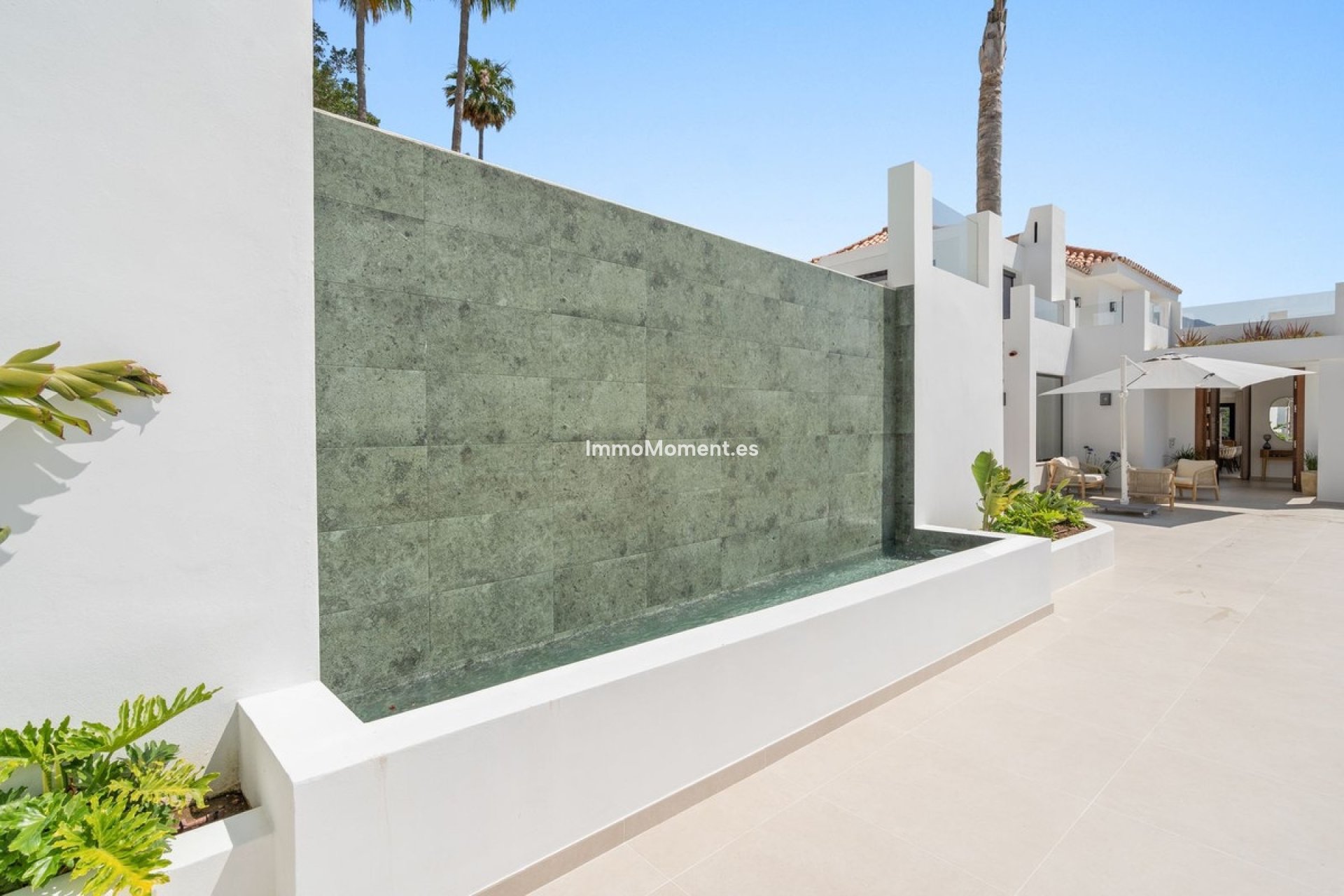 Resale - Detached villa - Marbella - Nueva Andalucía