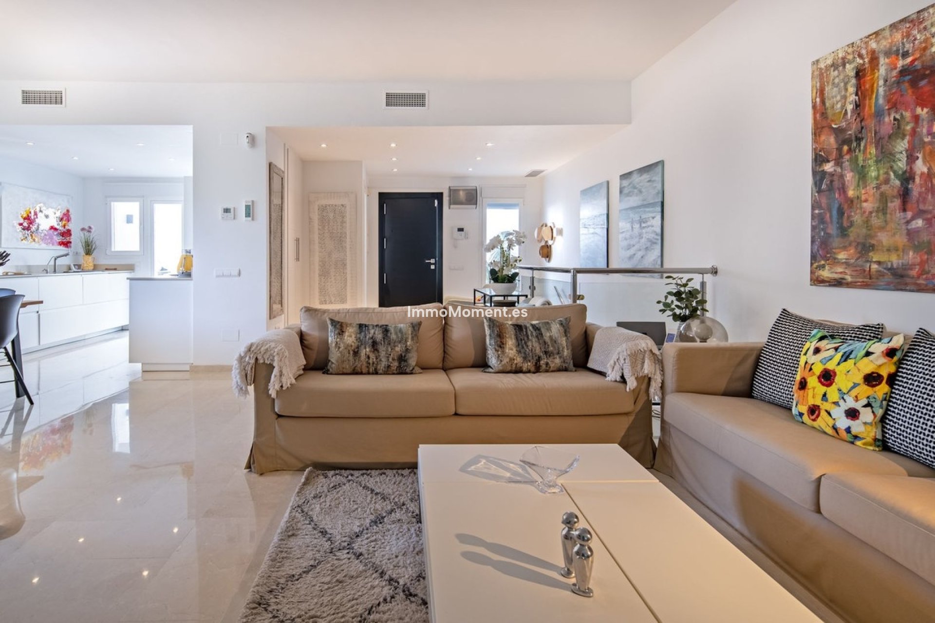 Resale - Detached villa - Marbella - Nueva Andalucía
