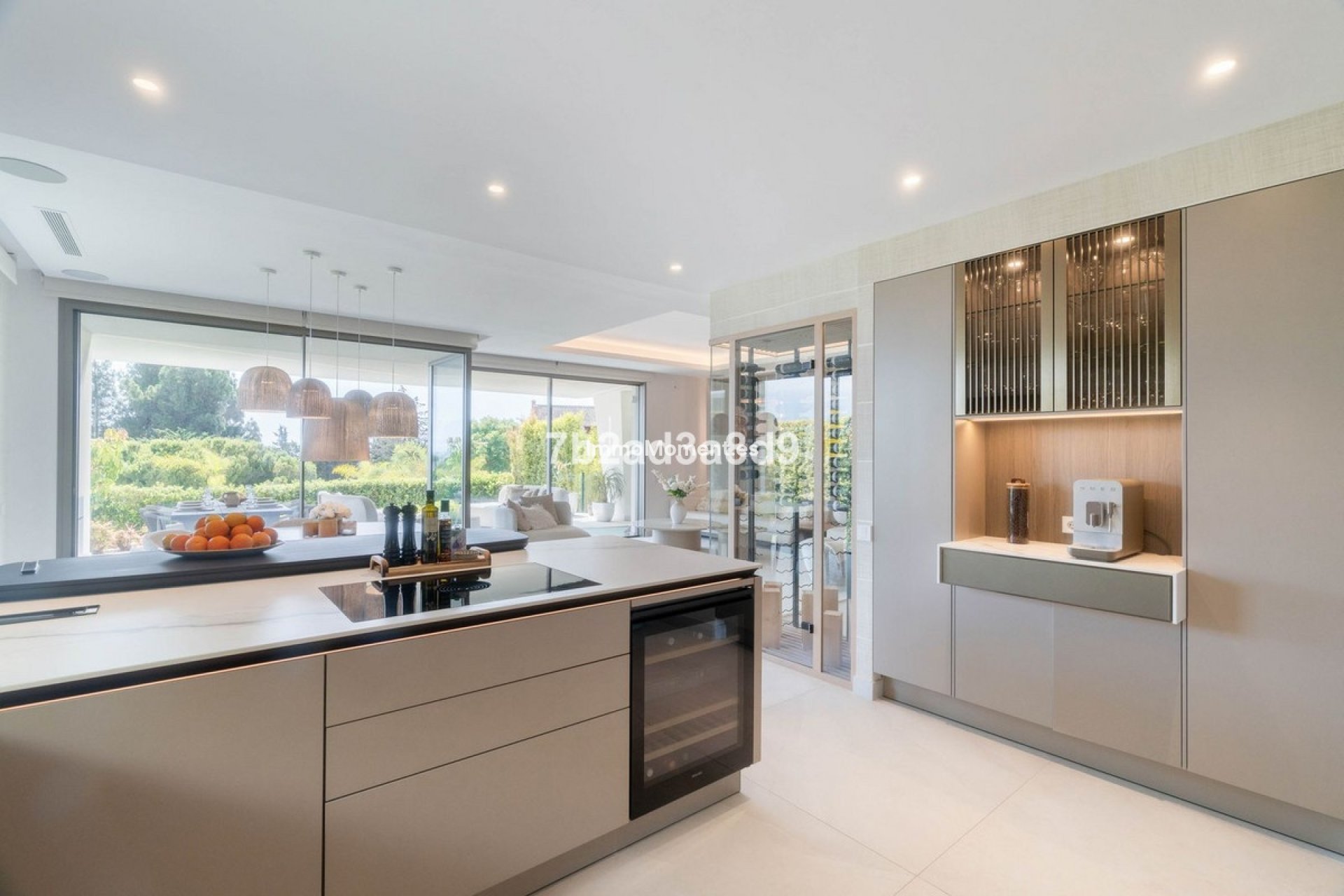Resale - Detached villa - Marbella - Nueva Andalucía