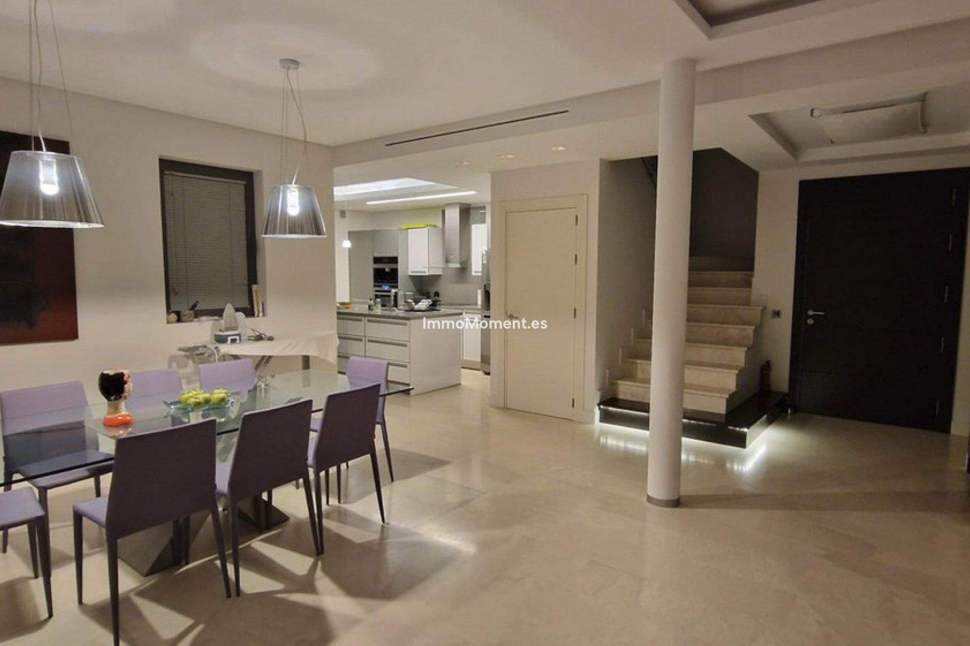 Resale - Detached villa - Marbella - Nueva Andalucía