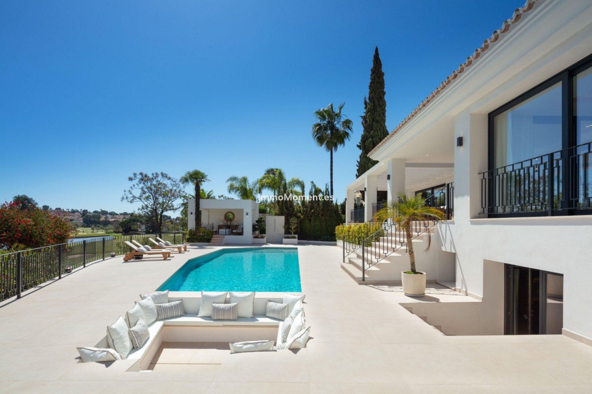 Resale - Detached villa - Marbella - Nueva Andalucía