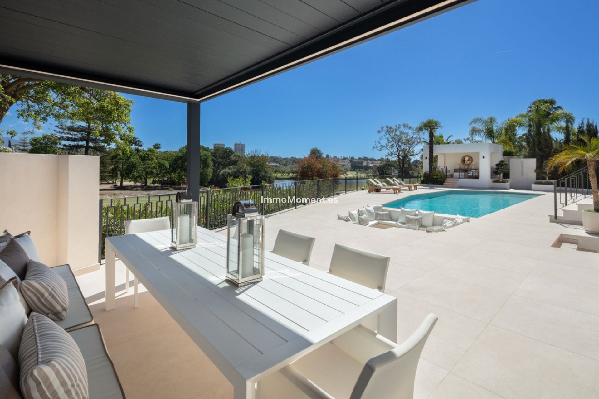 Resale - Detached villa - Marbella - Nueva Andalucía