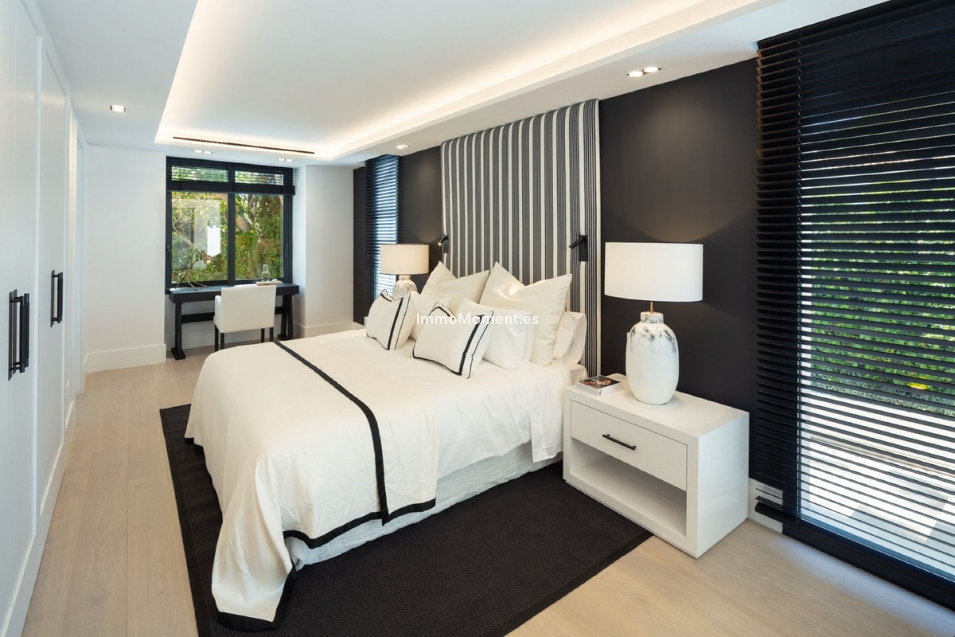Resale - Detached villa - Marbella - Nueva Andalucía