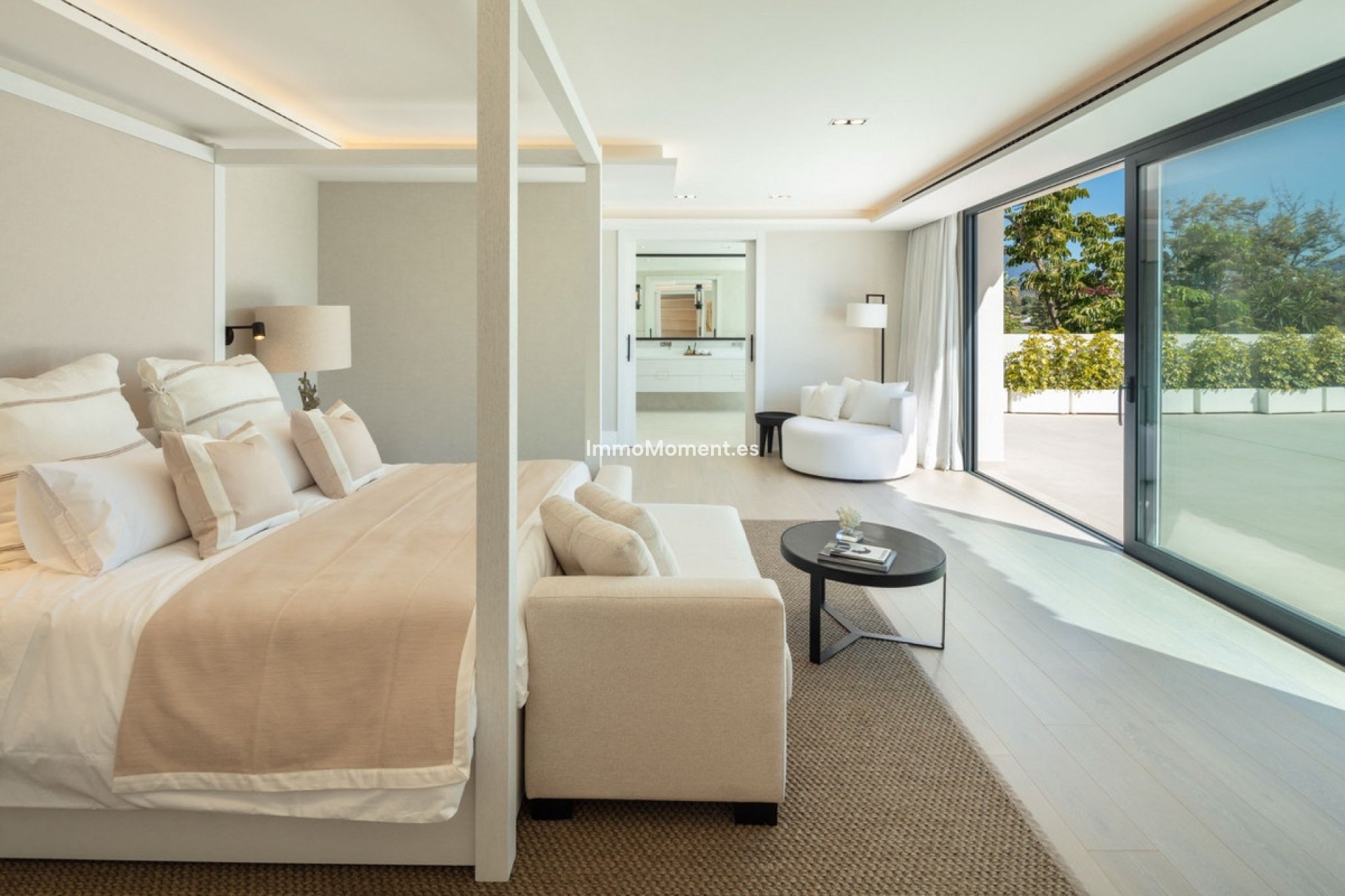Resale - Detached villa - Marbella - Nueva Andalucía