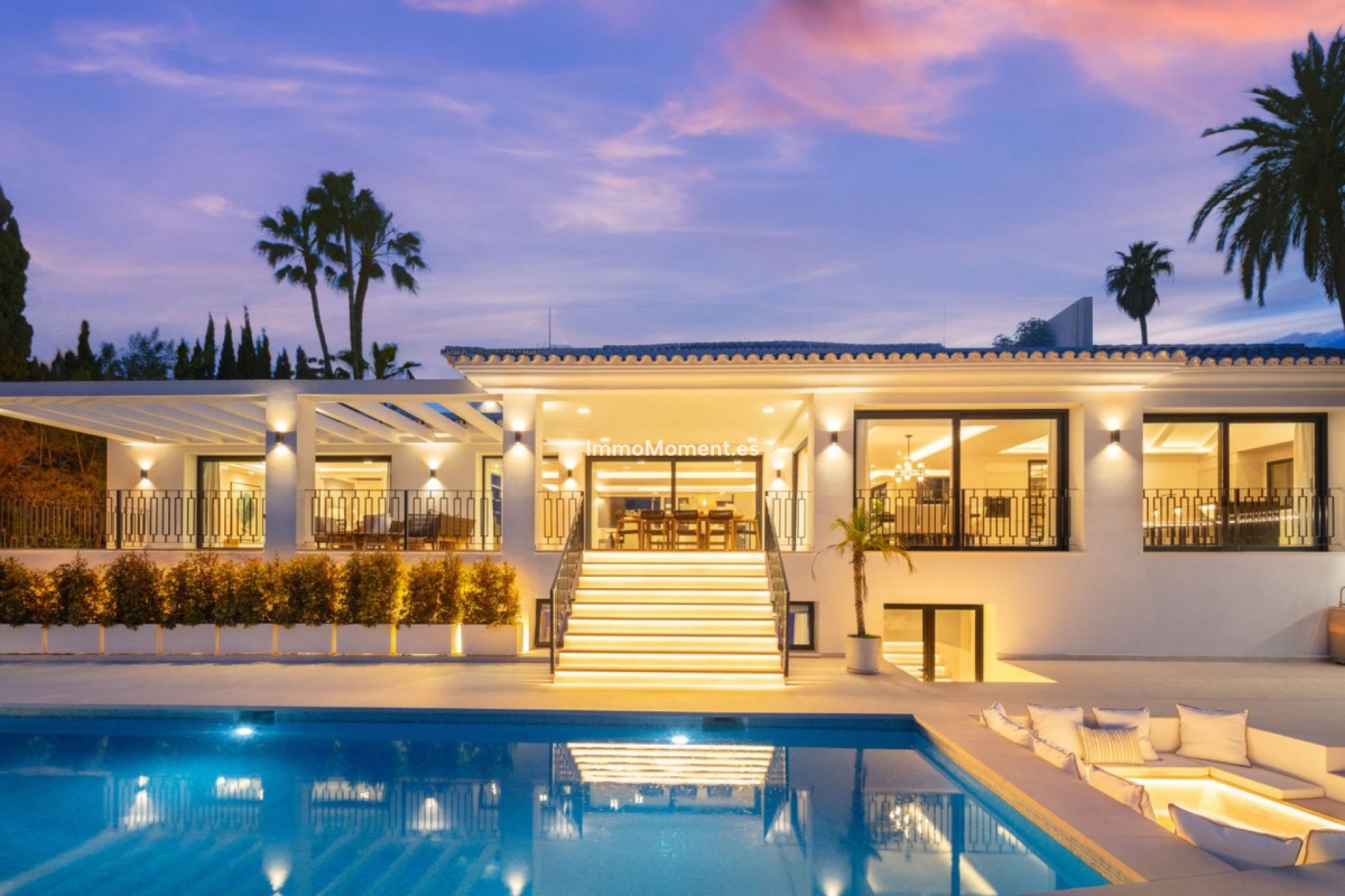 Resale - Detached villa - Marbella - Nueva Andalucía