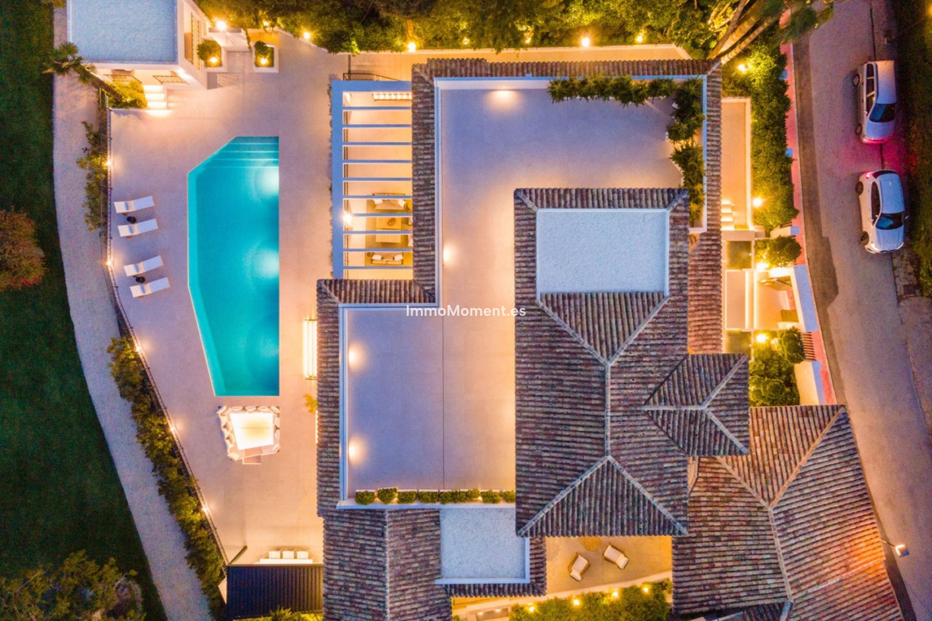 Resale - Detached villa - Marbella - Nueva Andalucía