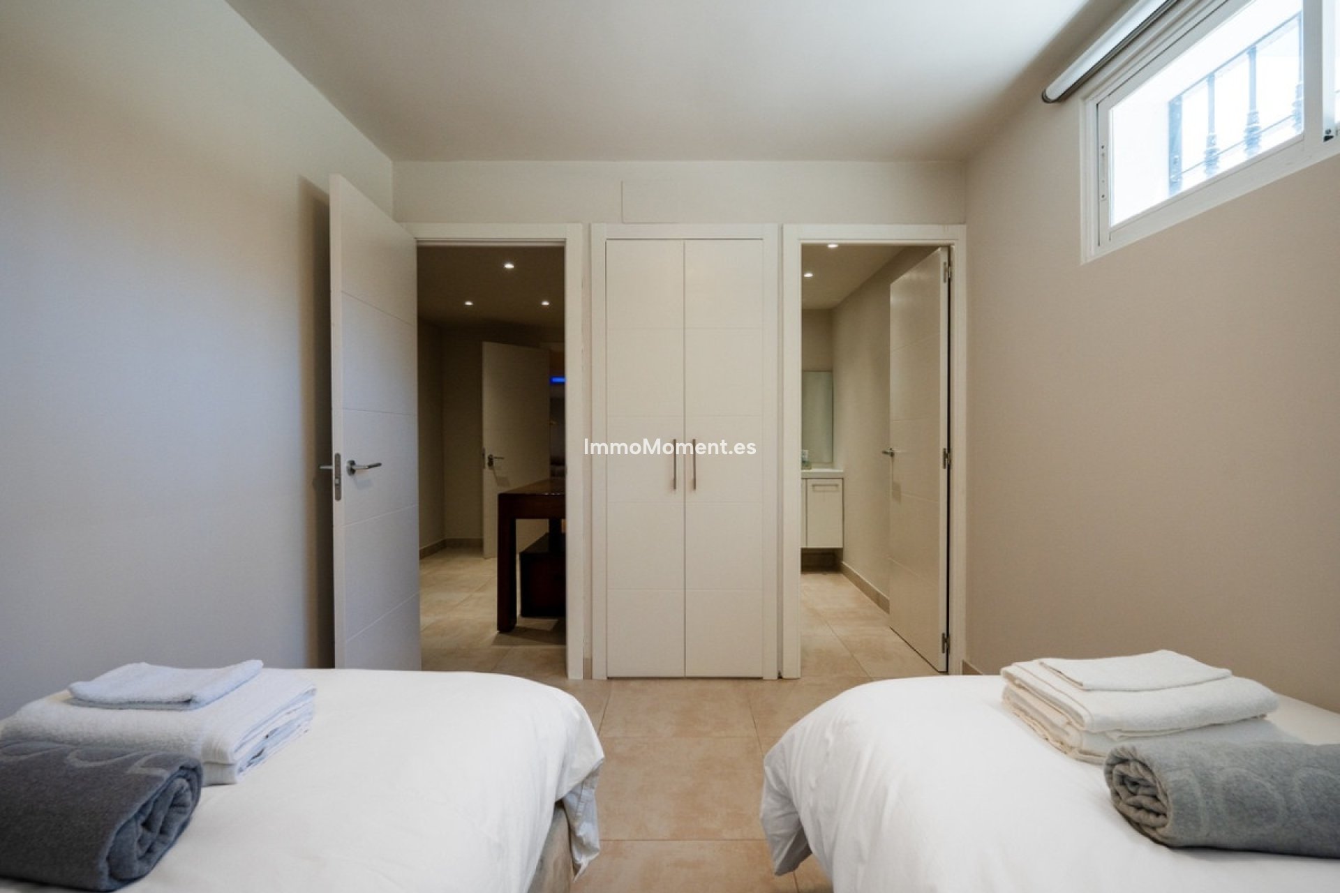 Resale - Detached villa - Marbella - Nueva Andalucía