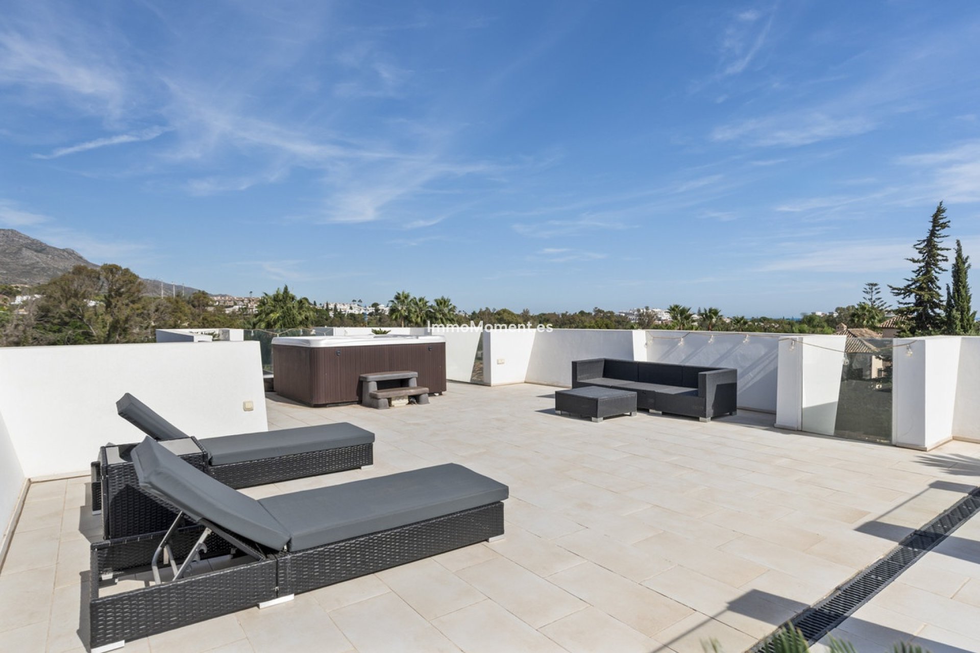 Resale - Detached villa - Marbella - Nueva Andalucía