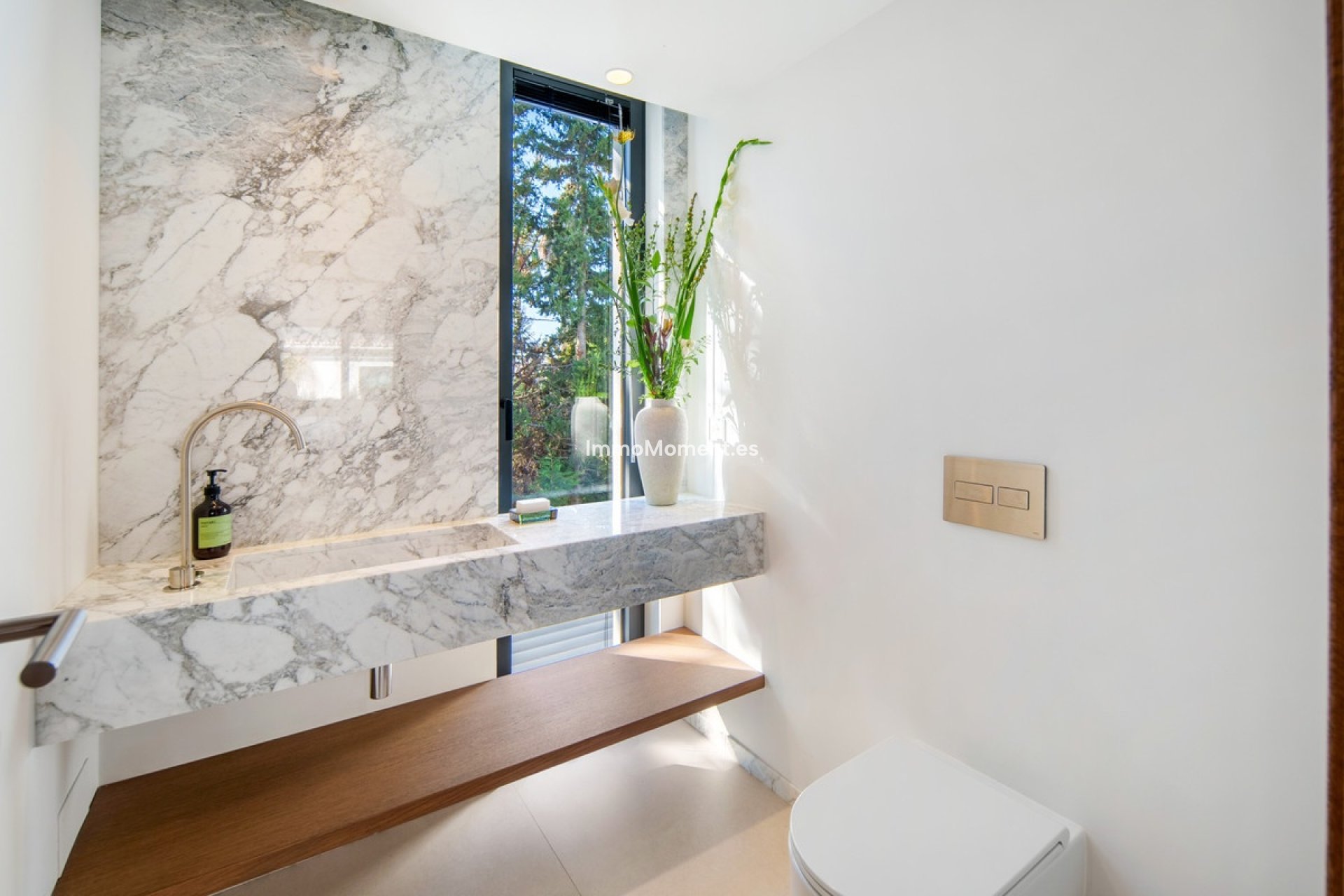 Resale - Detached villa - Marbella - Nueva Andalucía