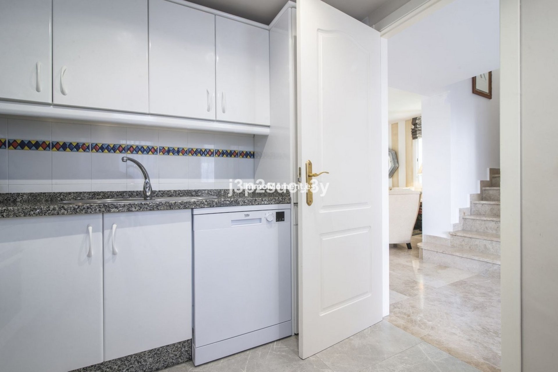 Resale - Detached villa - Marbella - Nueva Andalucía